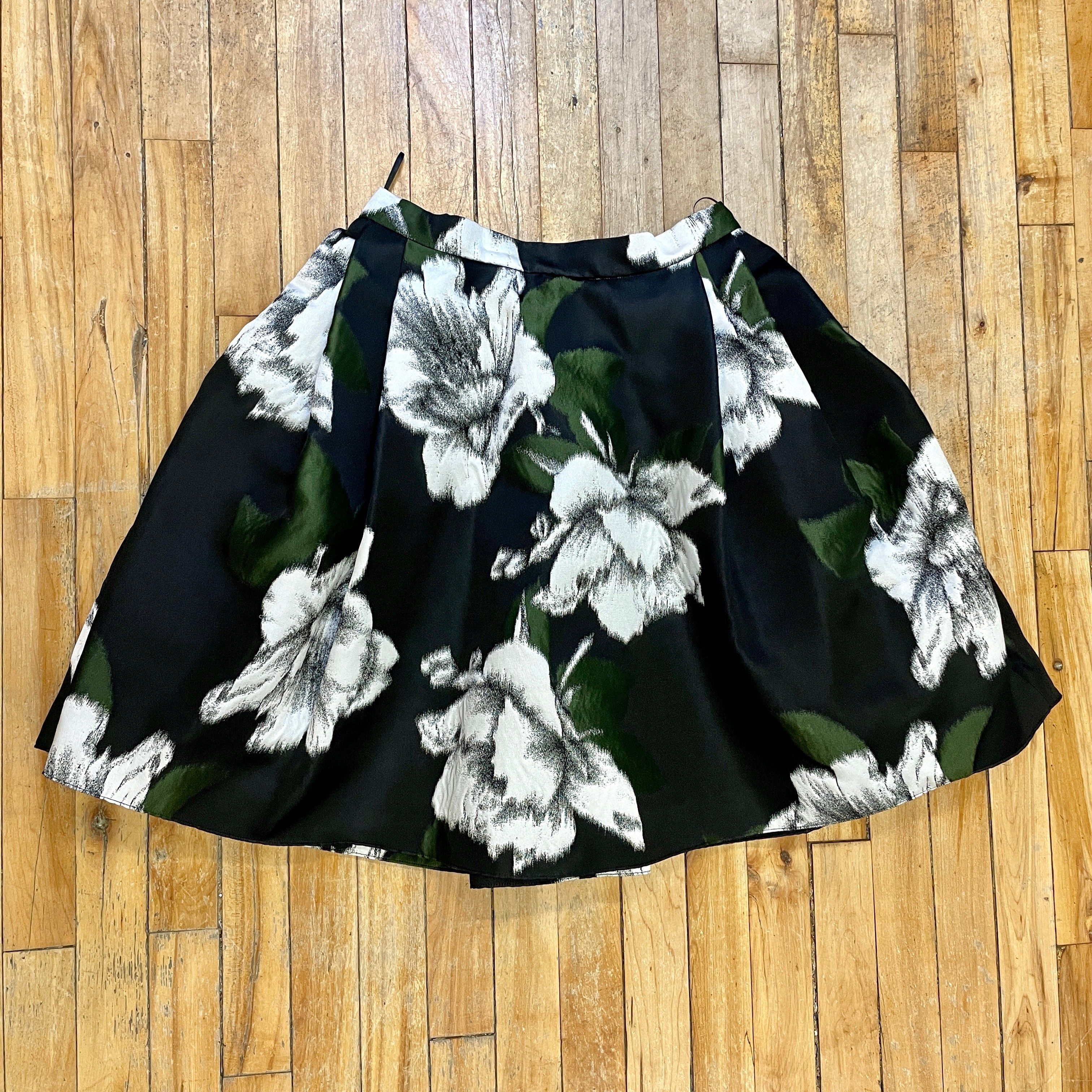 Lanvin Lanvin Fall '13 Vintage Designer Moody Floral Statement Skirt Made In France Size 29" Size 29" - 4 Thumbnail