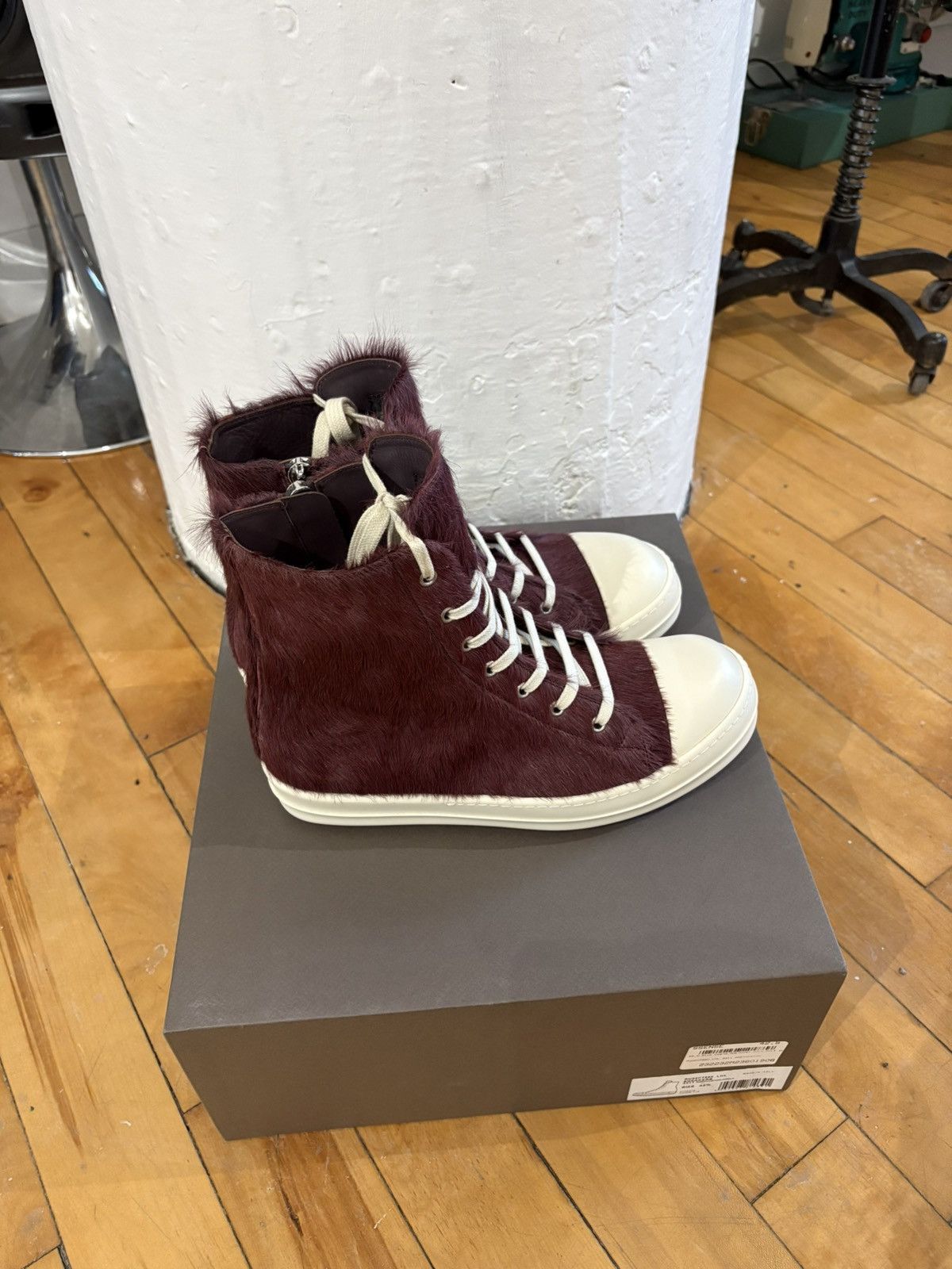Rick Owens Rick Owens FW23 "Luxor" Amethyst pony hair ramones Size US 9.5 / EU 42-43 - 4 Thumbnail