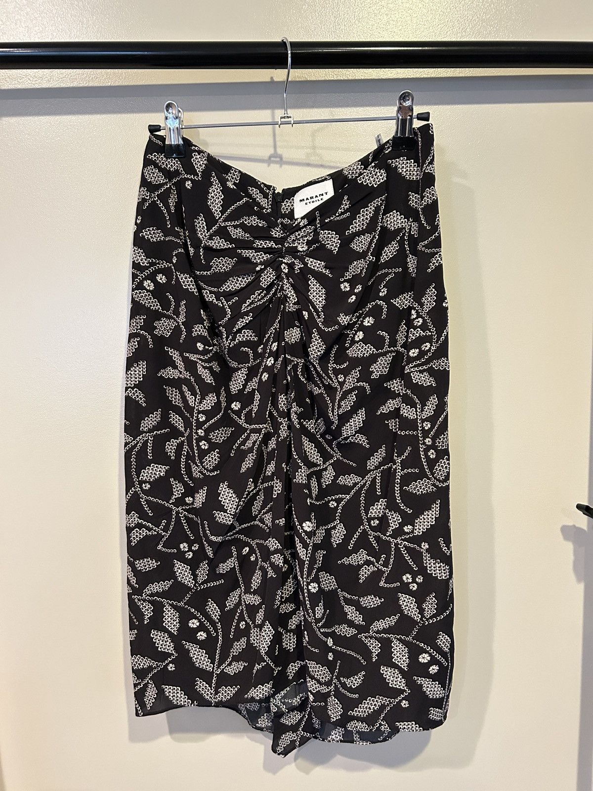 Isabel Marant Etoile Ruched Flowy Midi skirt Size 25" / US 0 / IT 36 - 1 Thumbnail