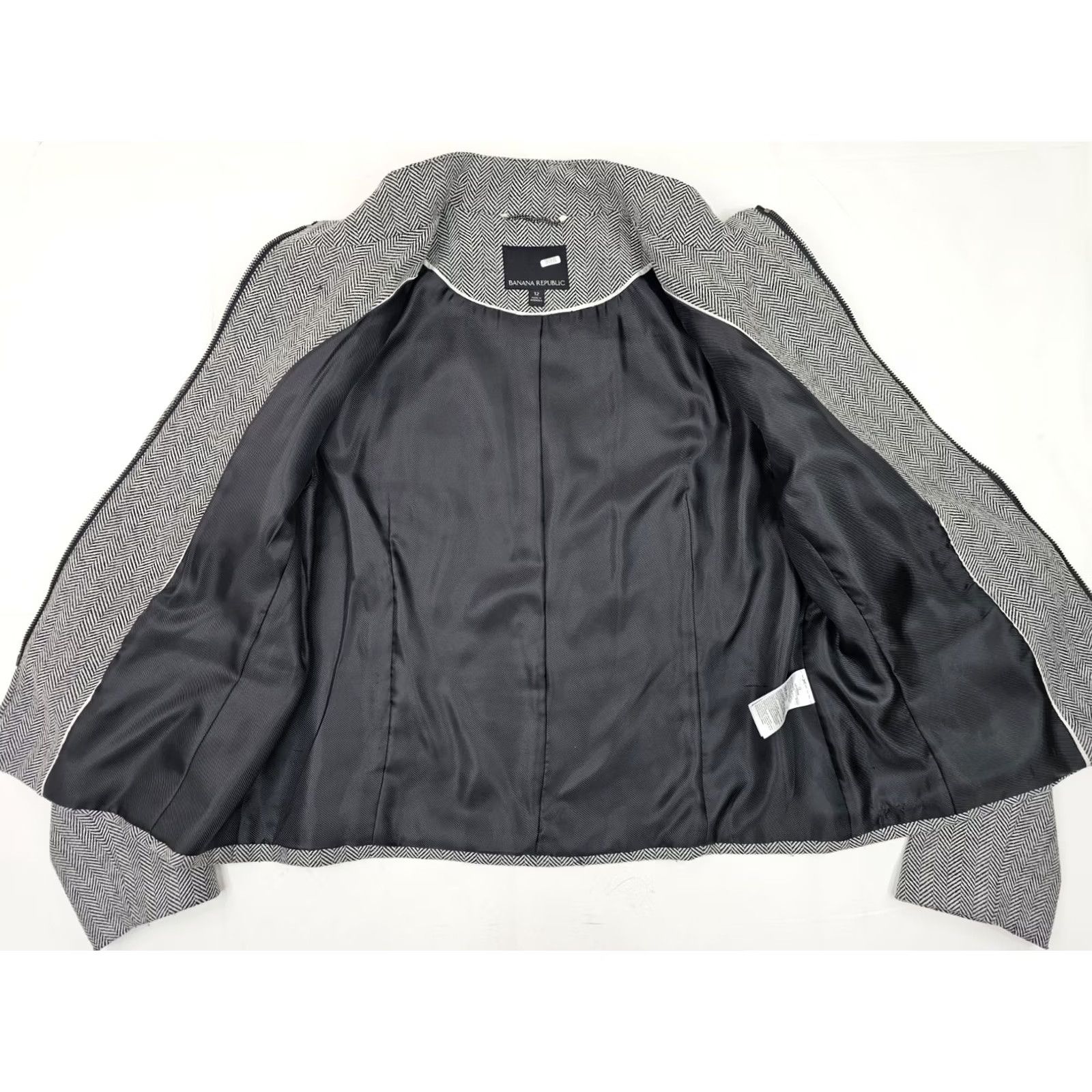 Banana Republic Banana Republic Wool Blend Herringbone Jacket Women 12 Lined Zip Black 40" Chest Classic Fit Wool Blend Pattern 90s Designer Modern Professional Size XL / US 12-14 / IT 48-50 - 3 Thumbnail