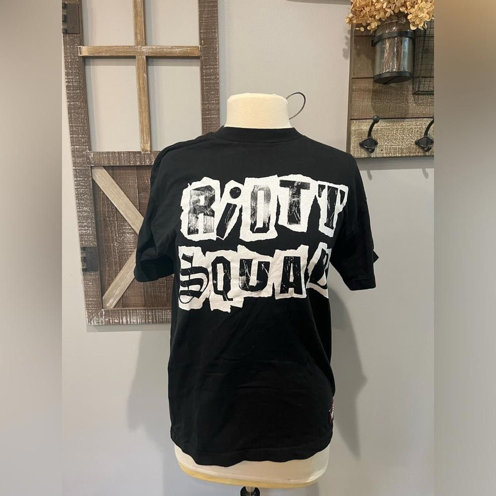 WWE WWE RIOTT SQUAD Authentic T-Shirt Wrestling Size US M / EU 48-50 / 2 - 1 Thumbnail
