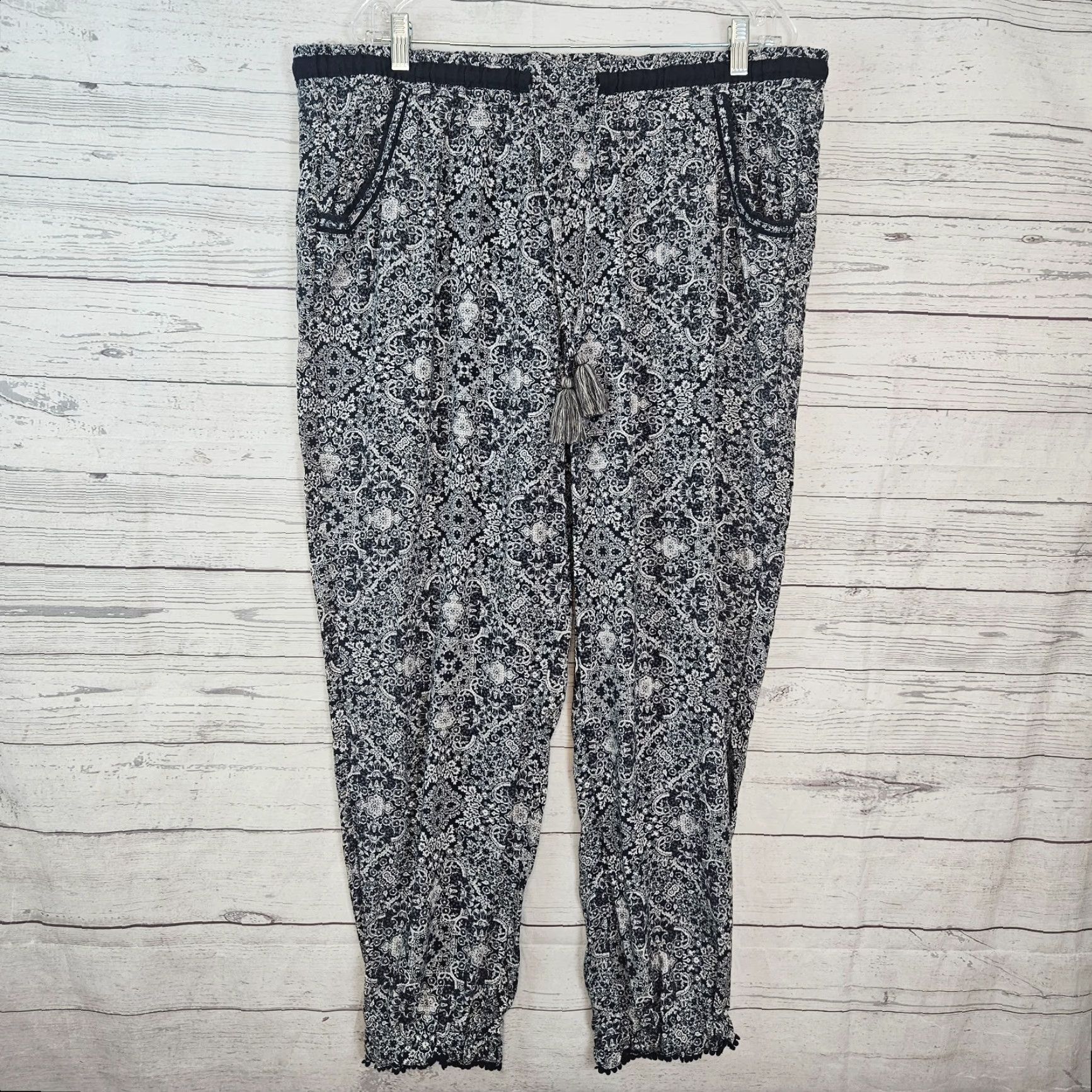 Vintage Knox Rose Womens Pants 2XL Blue Gray Rayon High Rise Pull On Inseam 28 Ankle Front Flat Front Budget: N/A Size 40" / US 18 - 2 Thumbnail