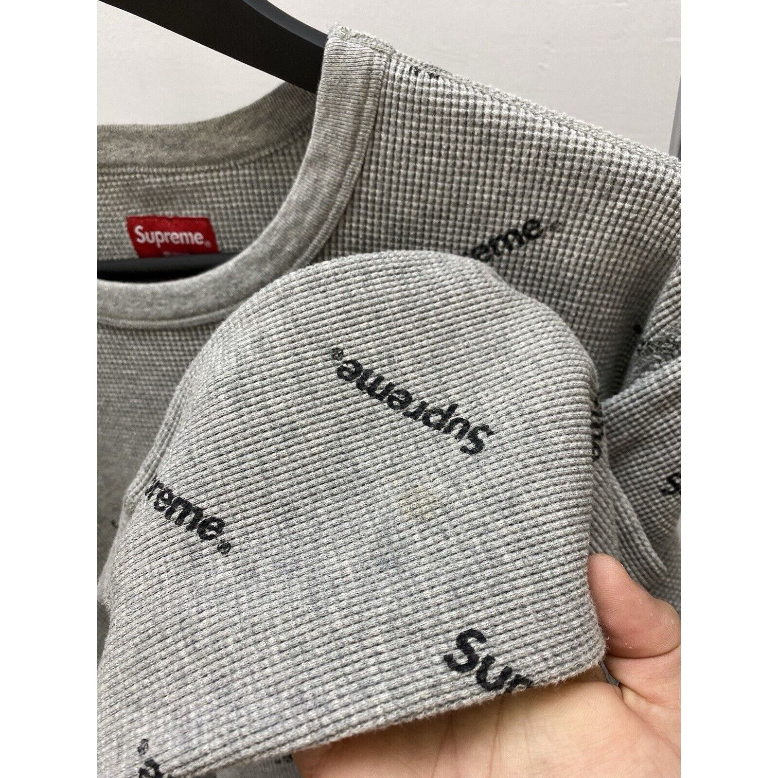 Supreme Supreme Waffle Thermal Logo’s Grey Monogram Size L Men SB Size US L / EU 52-54 / 3 - 20 Thumbnail