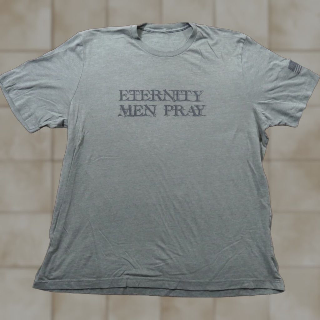 Gildan Gildan T-Shirt Men XL Gray Multicolor US Flag Pray Hero VTG Eternity Popular Graphic Print Short Sleeve Crew Neck Regular Fit Size US XL / EU 56 / 4 - 1 Thumbnail