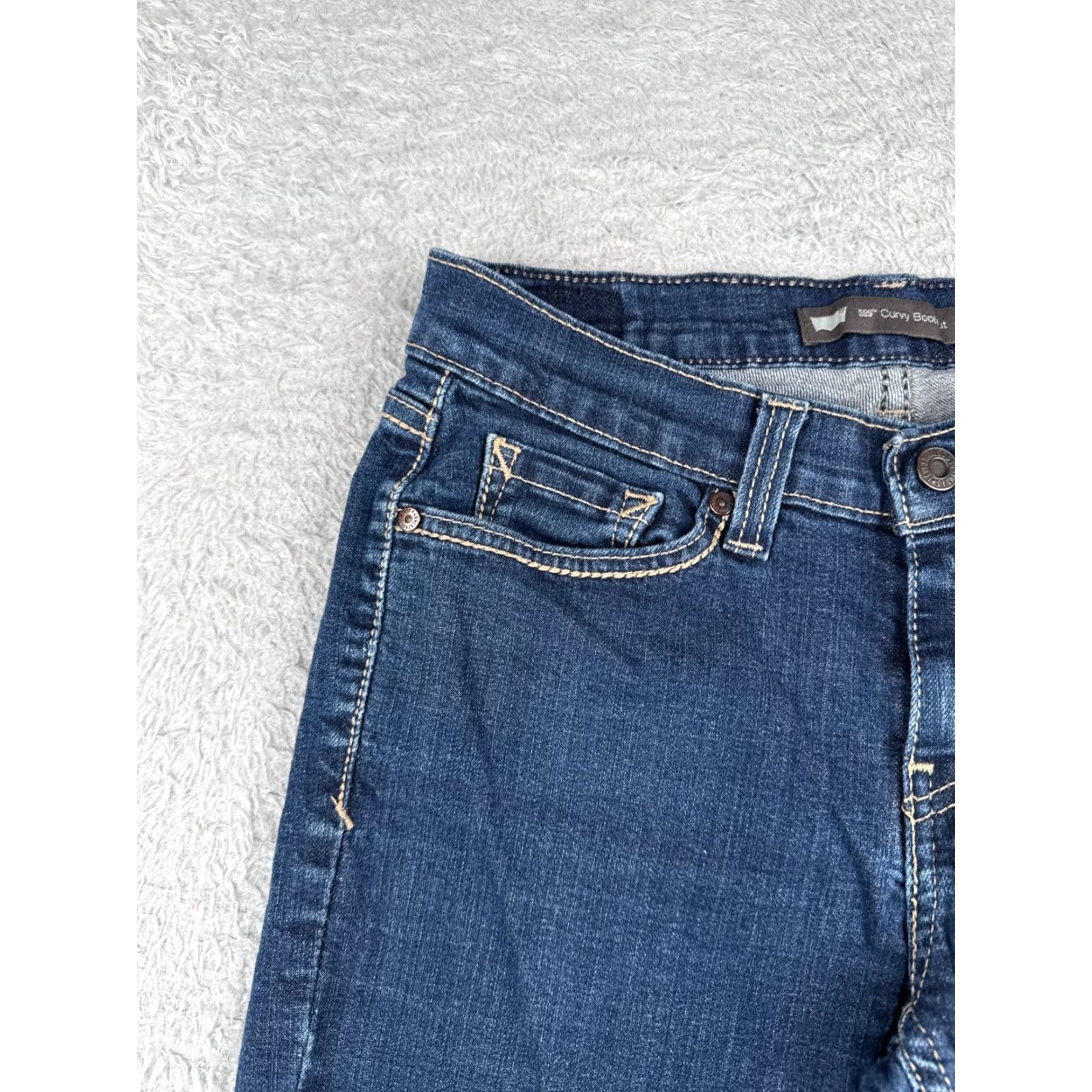 Levi's VINTAGE Levis Shorts Women 8 Blue Denim Cutoff 529 Curvy Low Rise Cotton Blend 28x14 Size 30" / US 8 / IT 44 - 4 Thumbnail