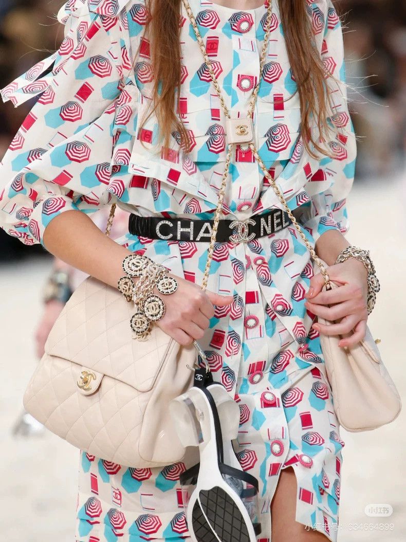 Chanel Chanel 19s spring and summer beach series colorful umbrell Size XS / US 0-2 / IT 36-38 - 9 Thumbnail
