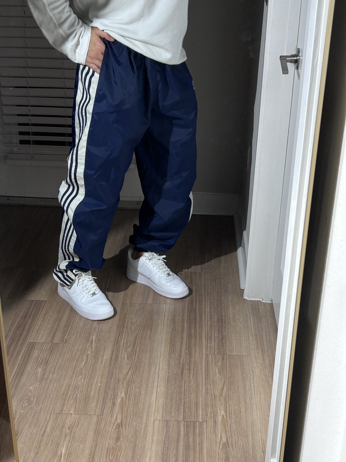 Adidas × Vintage Adidas Vintage Mens Nylon Pants Drill Y2K Size US 36 / EU 52 - 6 Thumbnail
