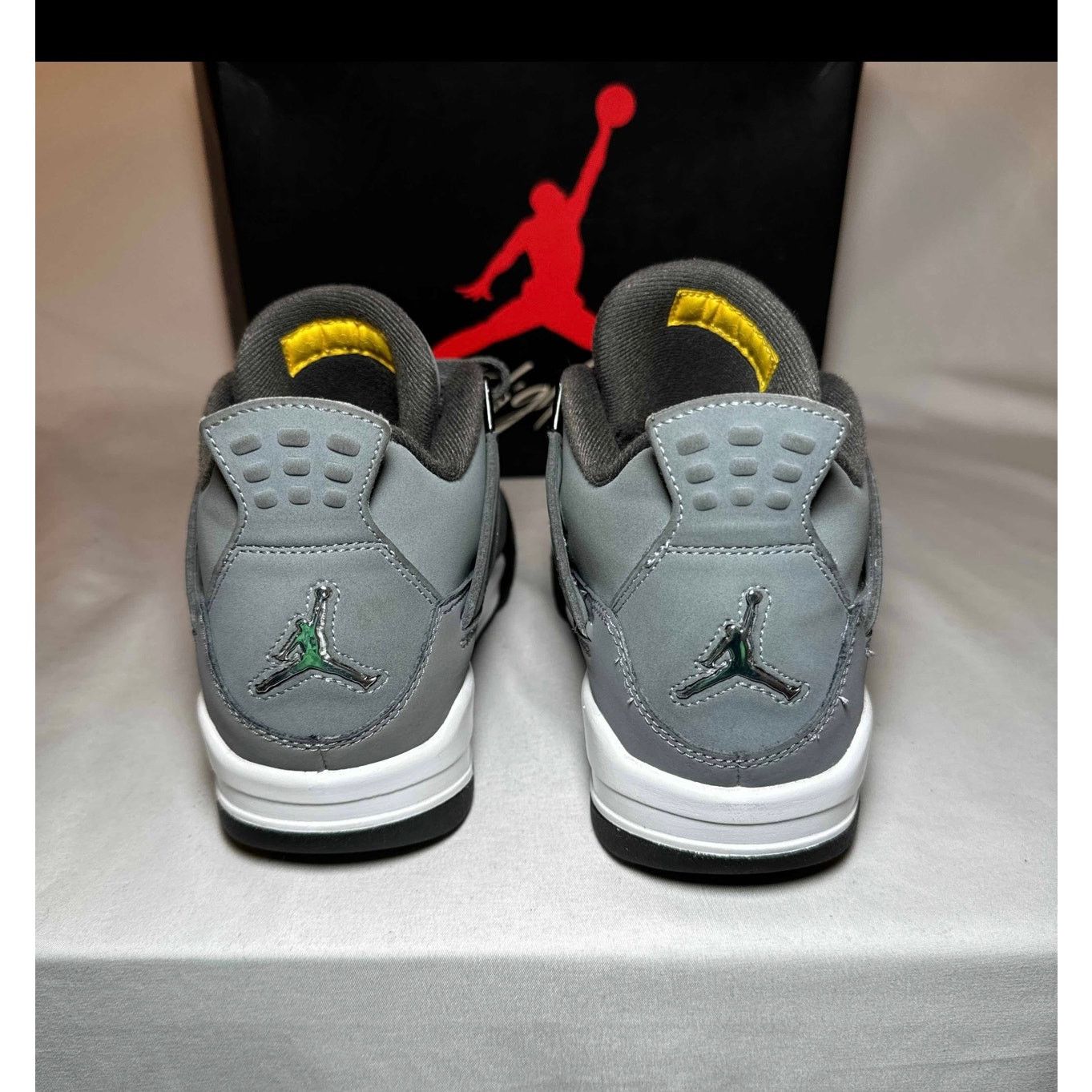 Jordan Brand × Nike Size 6 Nike Air Jordan 4 Retro GS Cool Grey 2019 Men's Shoes Size US 6 / EU 39 - 5 Thumbnail