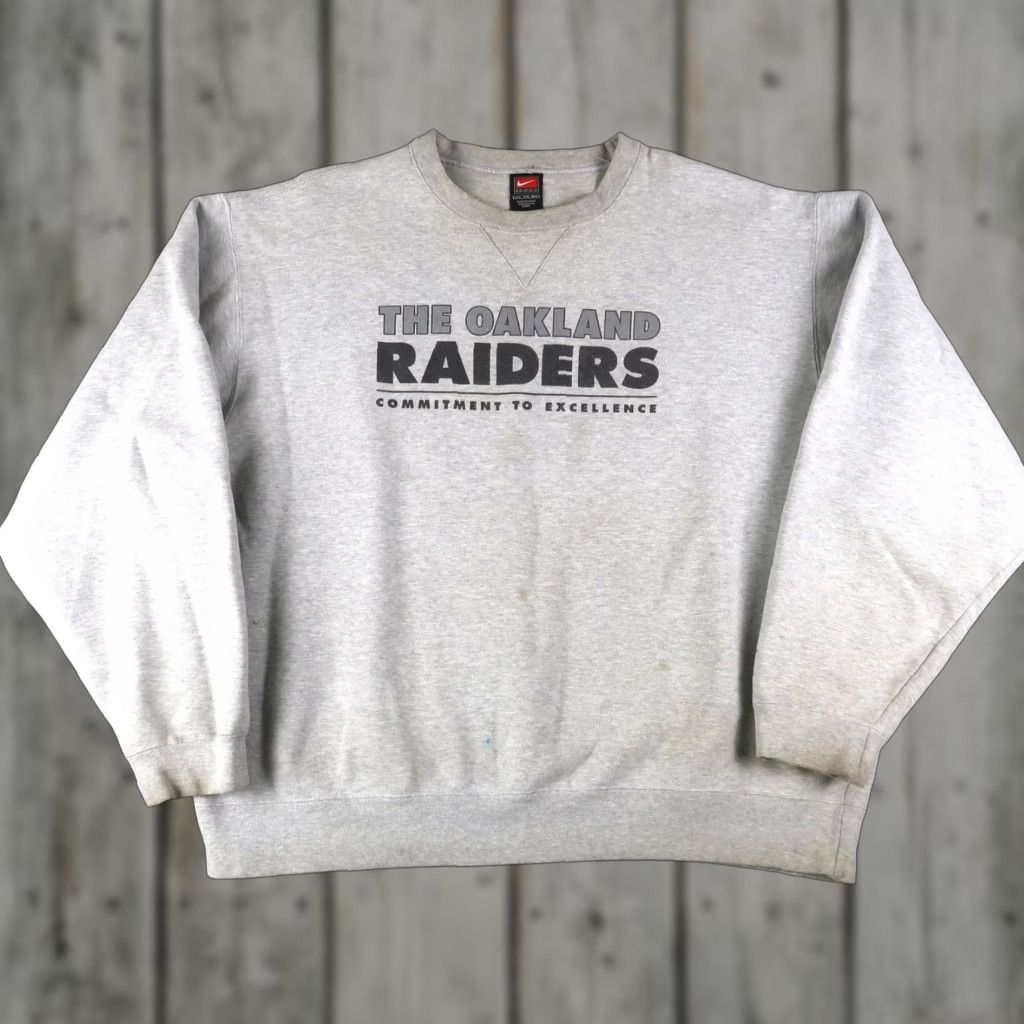 Nike Vintage Nike Oakland Raiders NFL Crewneck Sweatshirt 90s Gray 2XL Mens Size US XXL / EU 58 / 5 - 1 Thumbnail