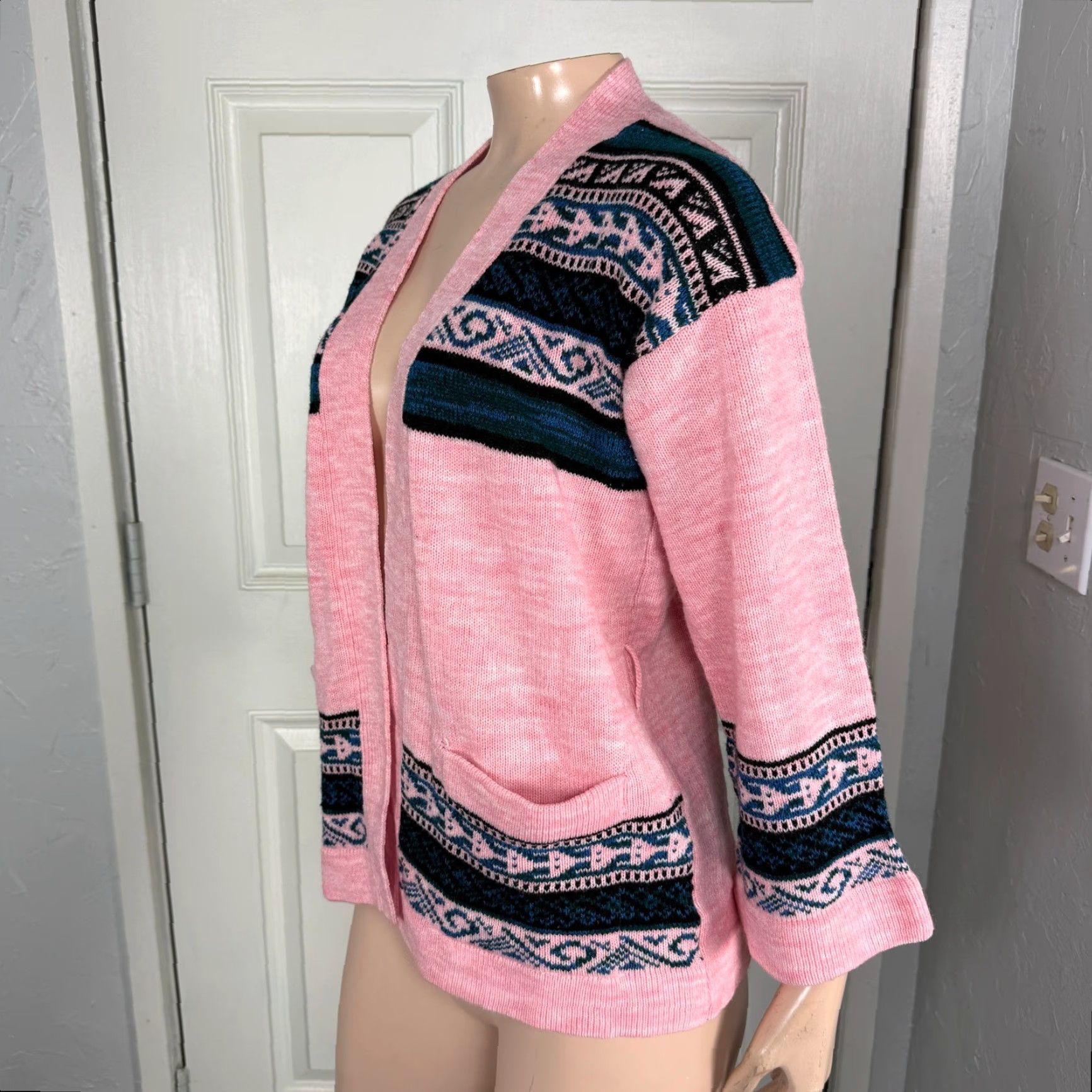 Vintage VINTAGE Zado Cardigan Sweater L Pink 70s Hippy San Francisco Kimono E4-3 Women? Men? Size S / US 4 / IT 40 - 2 Thumbnail