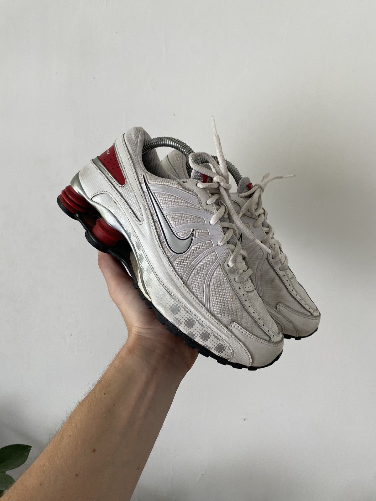 Nike Nike Shox Vintage Sneakers Size US 5.5 / EU 38 - 2 Thumbnail