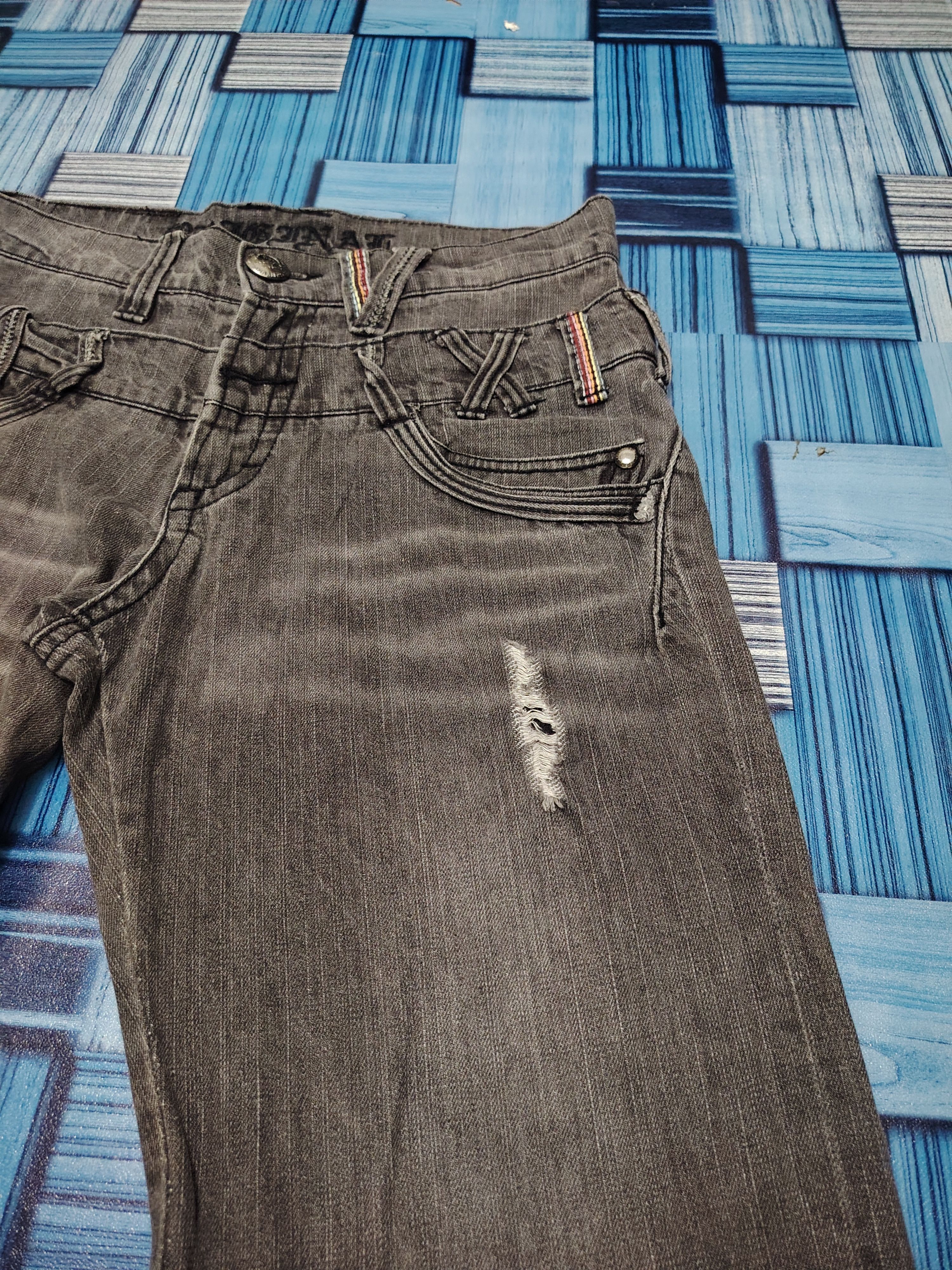 Who Decides War Vtg Japan Assured Joy Double Waist jeans Distressed Jeans Size US 32 / EU 48 - 10 Thumbnail