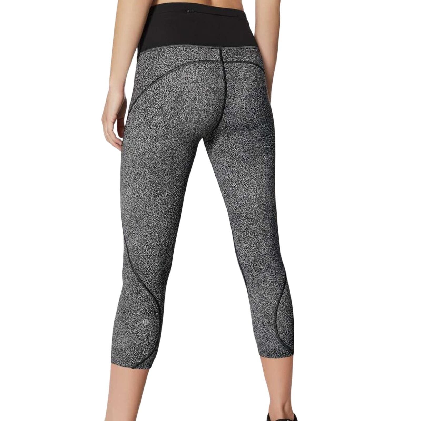 Lululemon LULULEMON Run The Day Crop *23" Leggings Size 28" / US 6 / IT 42 - 2 Thumbnail
