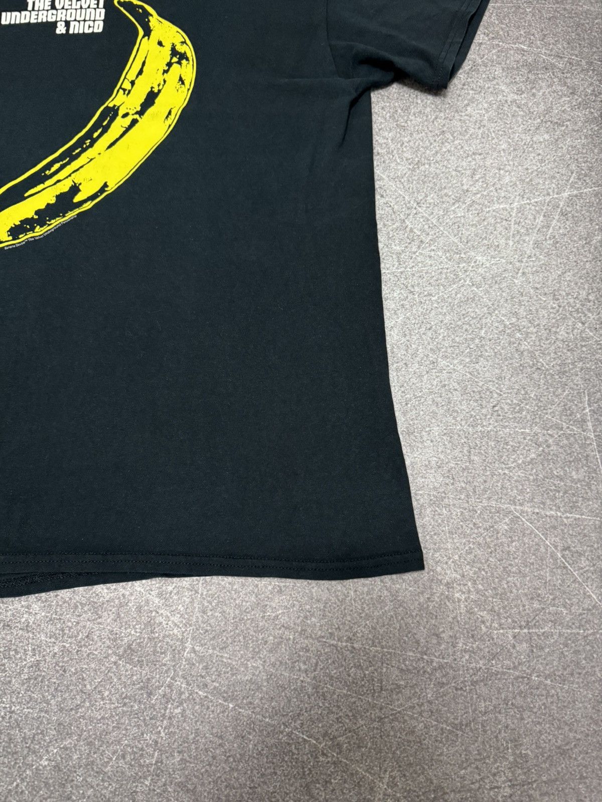 Band Tees Vintage 2000s The Velvet Underground & Nico Andy Warhol Tee Size US L / EU 52-54 / 3 - 2 Thumbnail