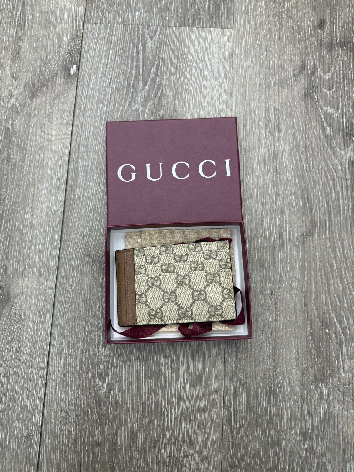 Gucci Gucci Card Case Supreme Beige Size ONE SIZE - 1 Thumbnail