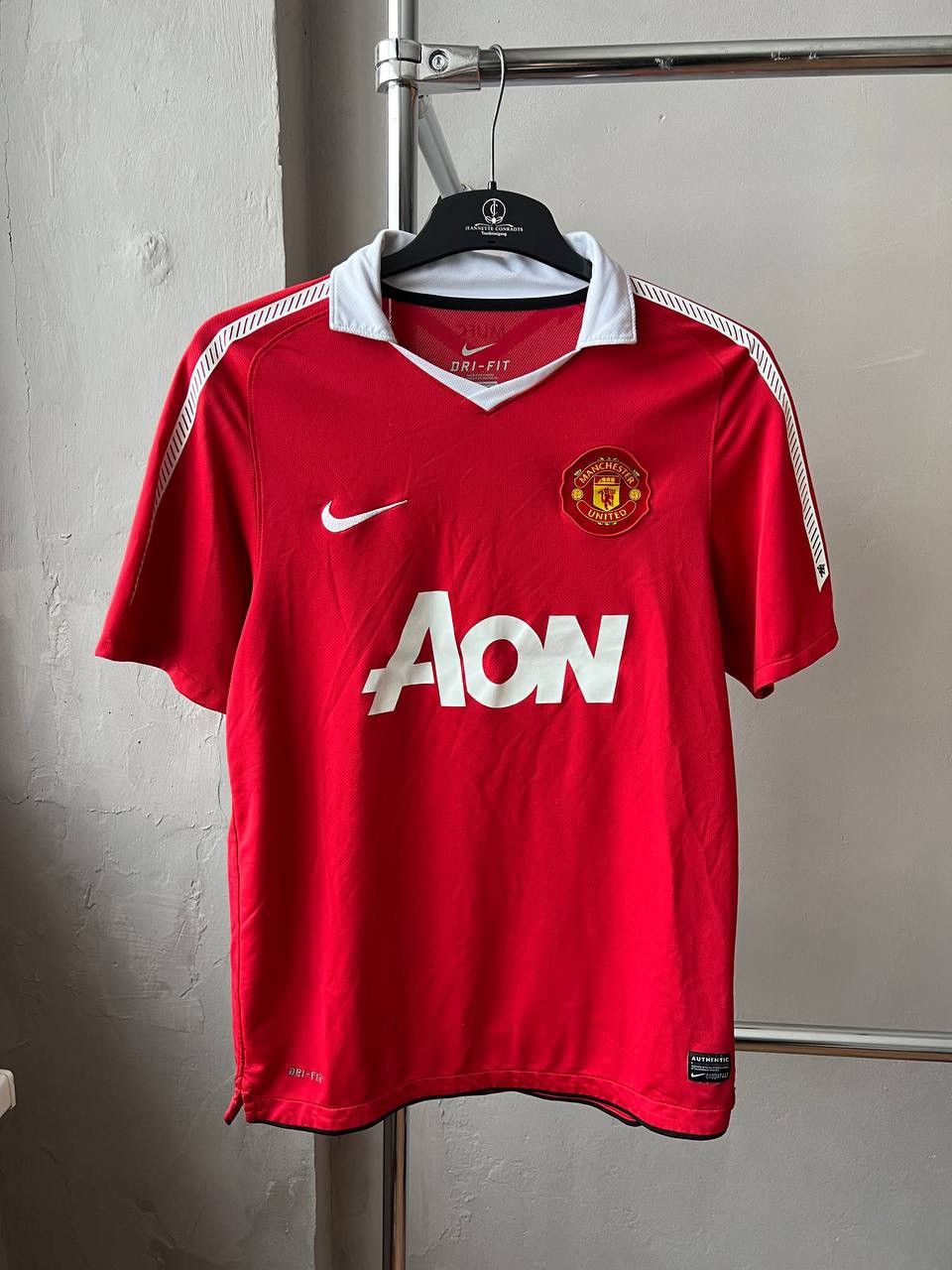Nike 2010/11 MANCHESTER UNITED HOME SOCCER JERSEY FOOTBALL SHIRT Size US M / EU 48-50 / 2 - 3 Thumbnail