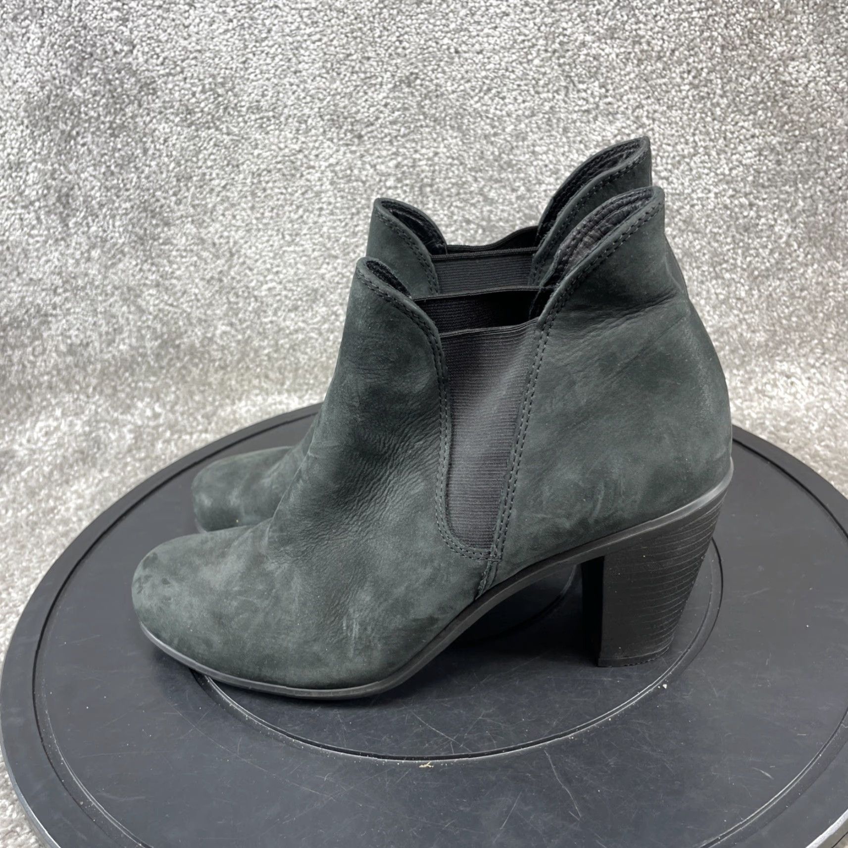 Ecco VINTAGE ECCO Chelsea Boots Women Size 39 EU 8.5 US Gray Leather Ankle High Block Heel Outdoor Fall Winter Size US 8.5 / IT 38.5 - 5 Thumbnail