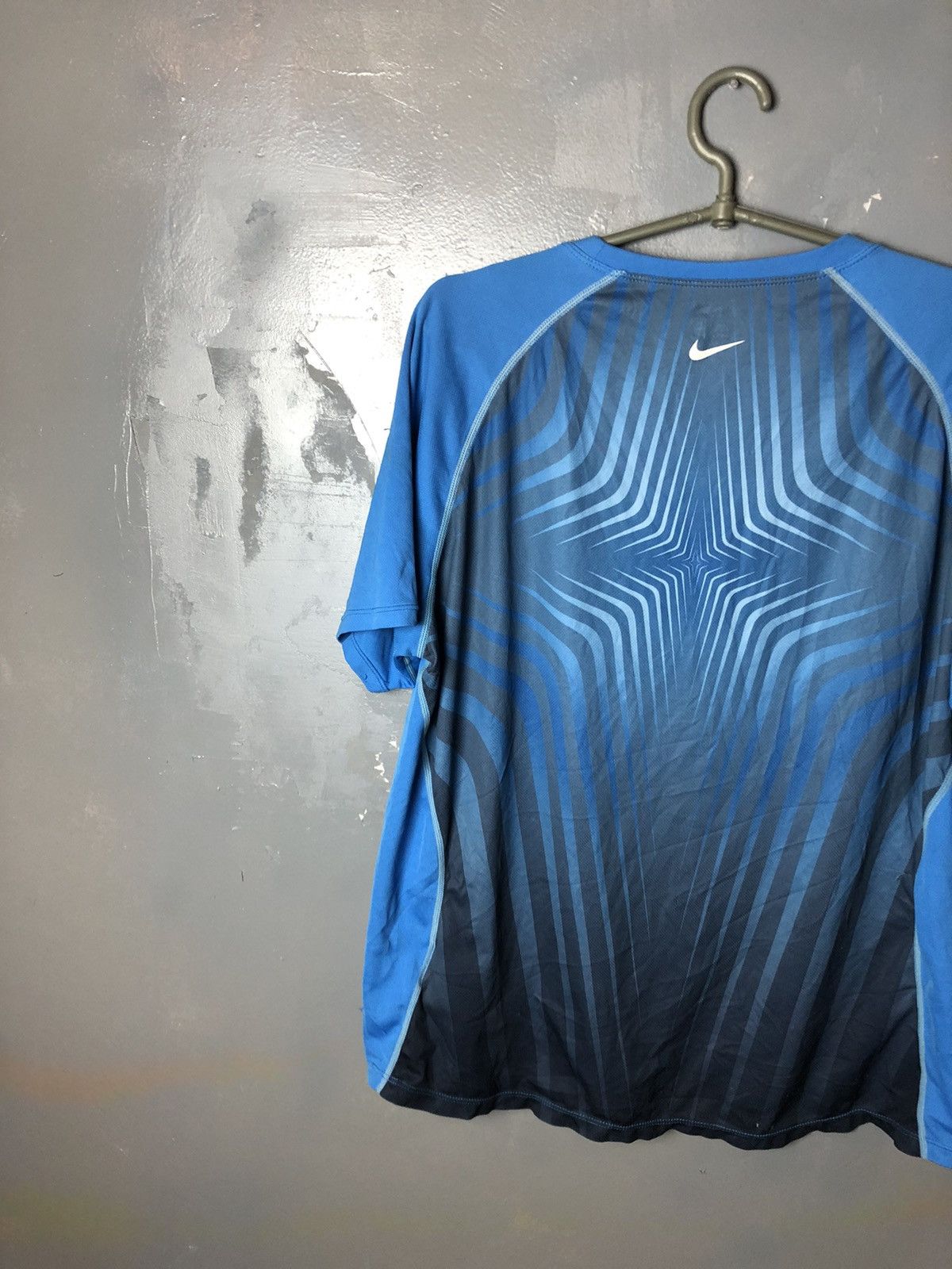 Vintage Men’s t-shirt Nike Run size L Size US L / EU 52-54 / 3 - 10 Thumbnail