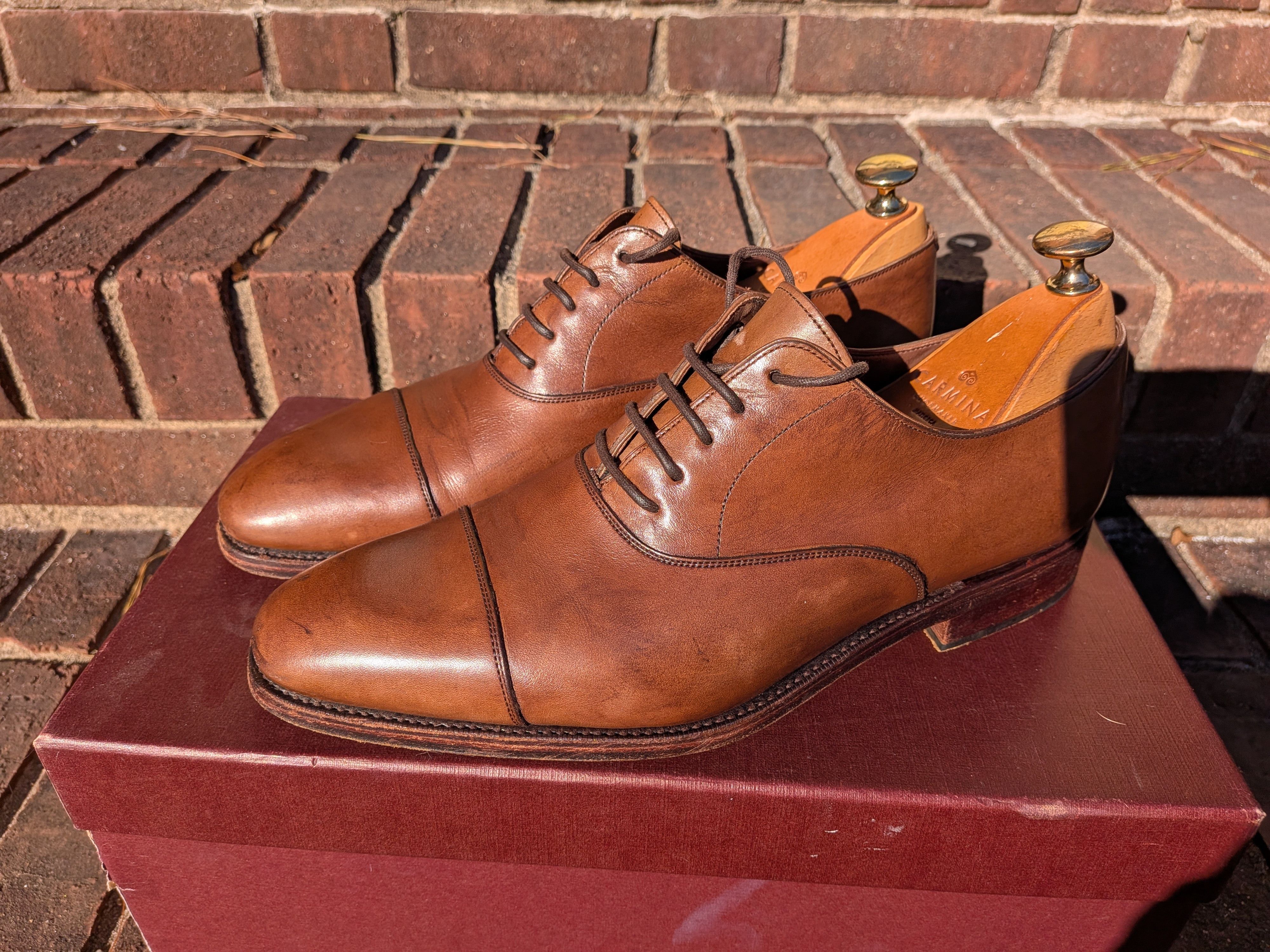 Carmina Captoe Oxford