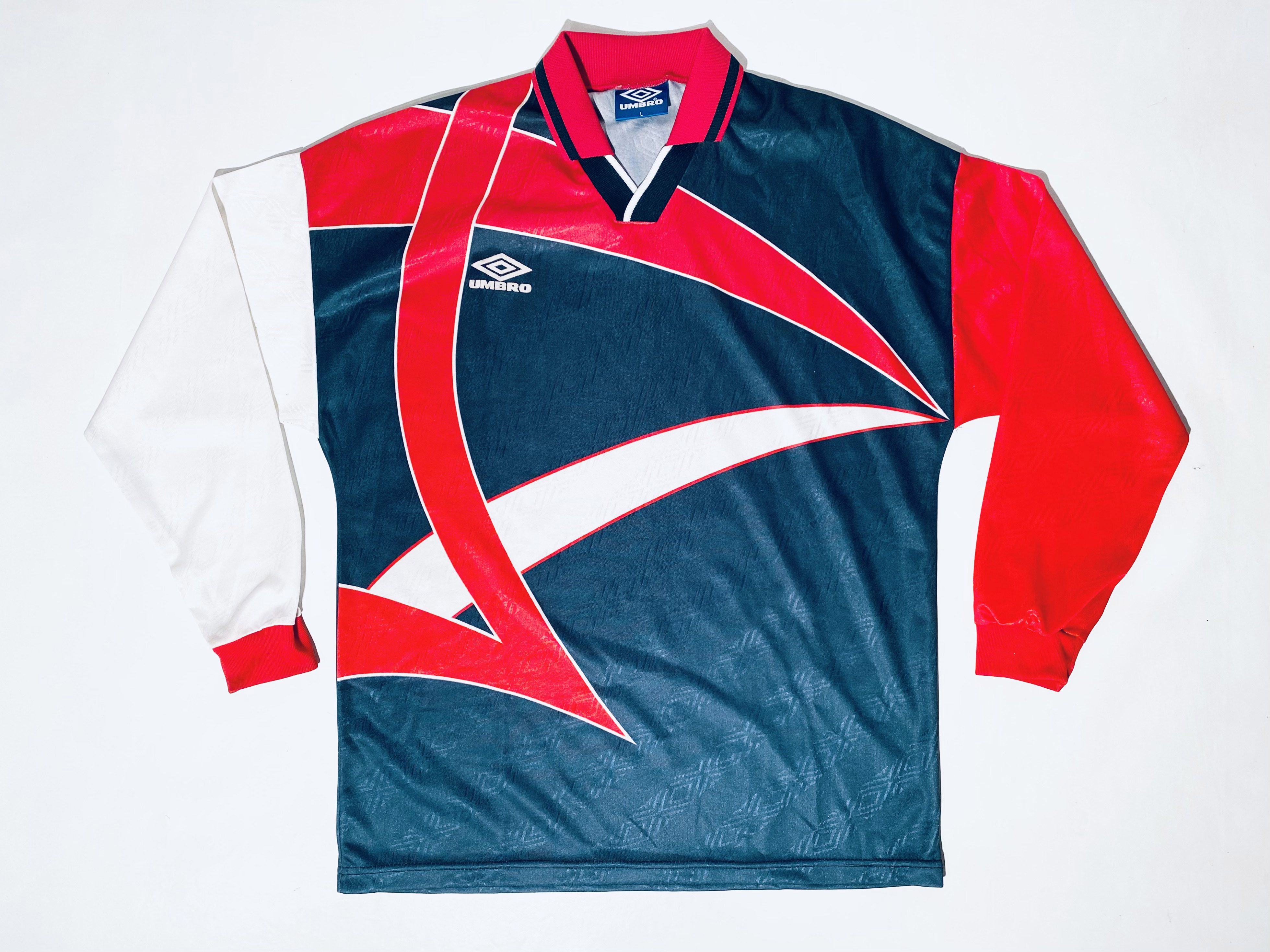 Umbro × Vintage 90´s Umbro 90s Vintage Template Football Shirt Long Sleeves Size US L / EU 52-54 / 3 - 3 Thumbnail