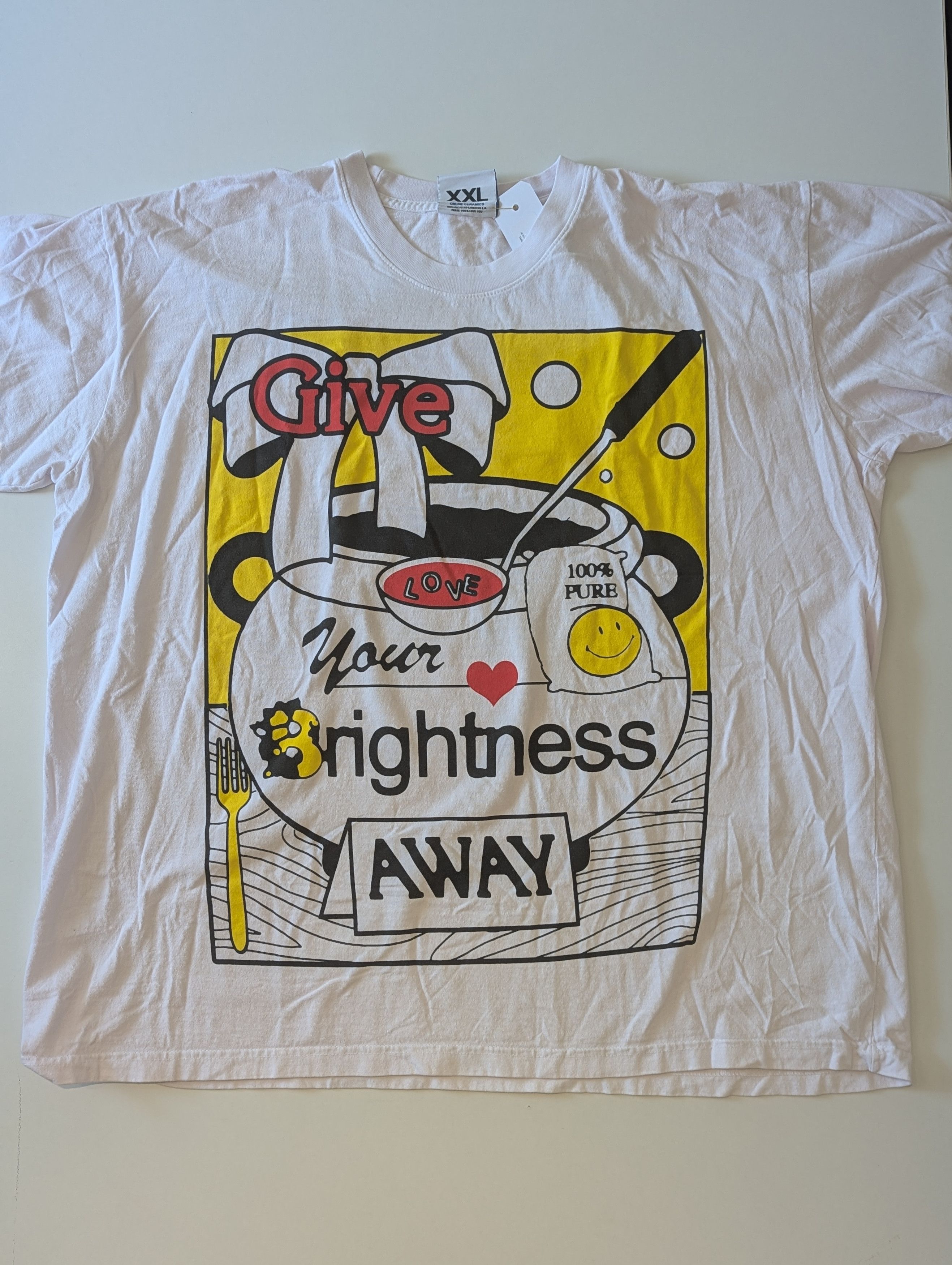 Online Ceramics Online Ceramics Give your Brightness Away 2018 T-Shirt Size US XXL / EU 58 / 5 - 1 Thumbnail