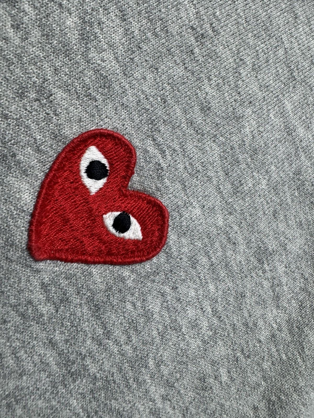 Comme des Garcons PLAY Play Comme Des Garcons CDG Love Grey Hoodie Size XL Size US XL / EU 56 / 4 - 6 Thumbnail