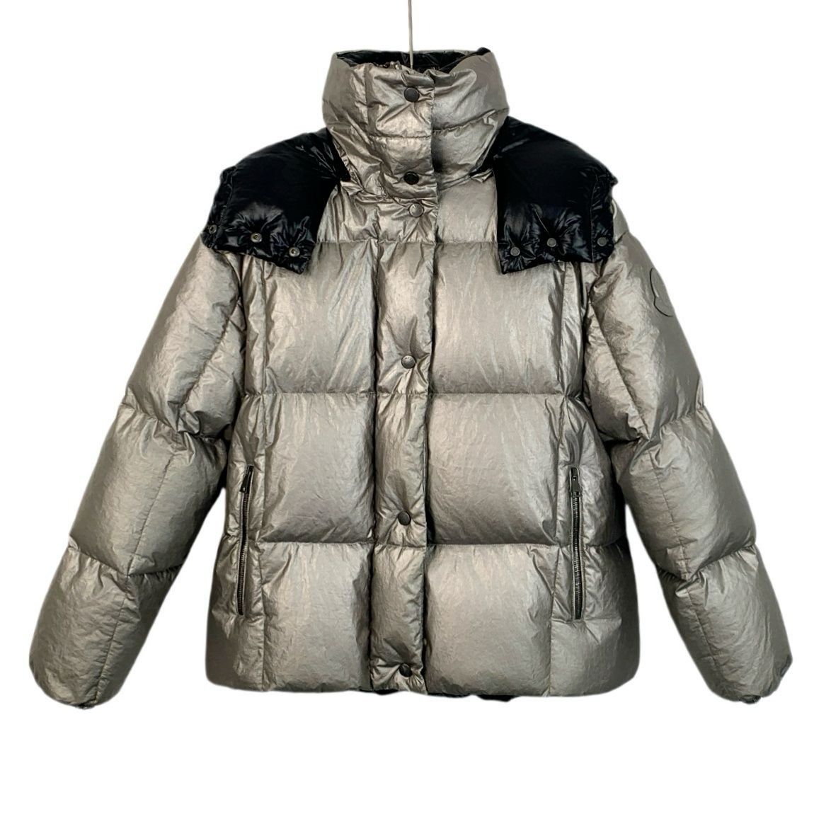 Moncler Moncler Silver Parana Quilted Down Jacket Hooded Zipper Coat Size XS / US 0-2 / IT 36-38 - 1 Thumbnail