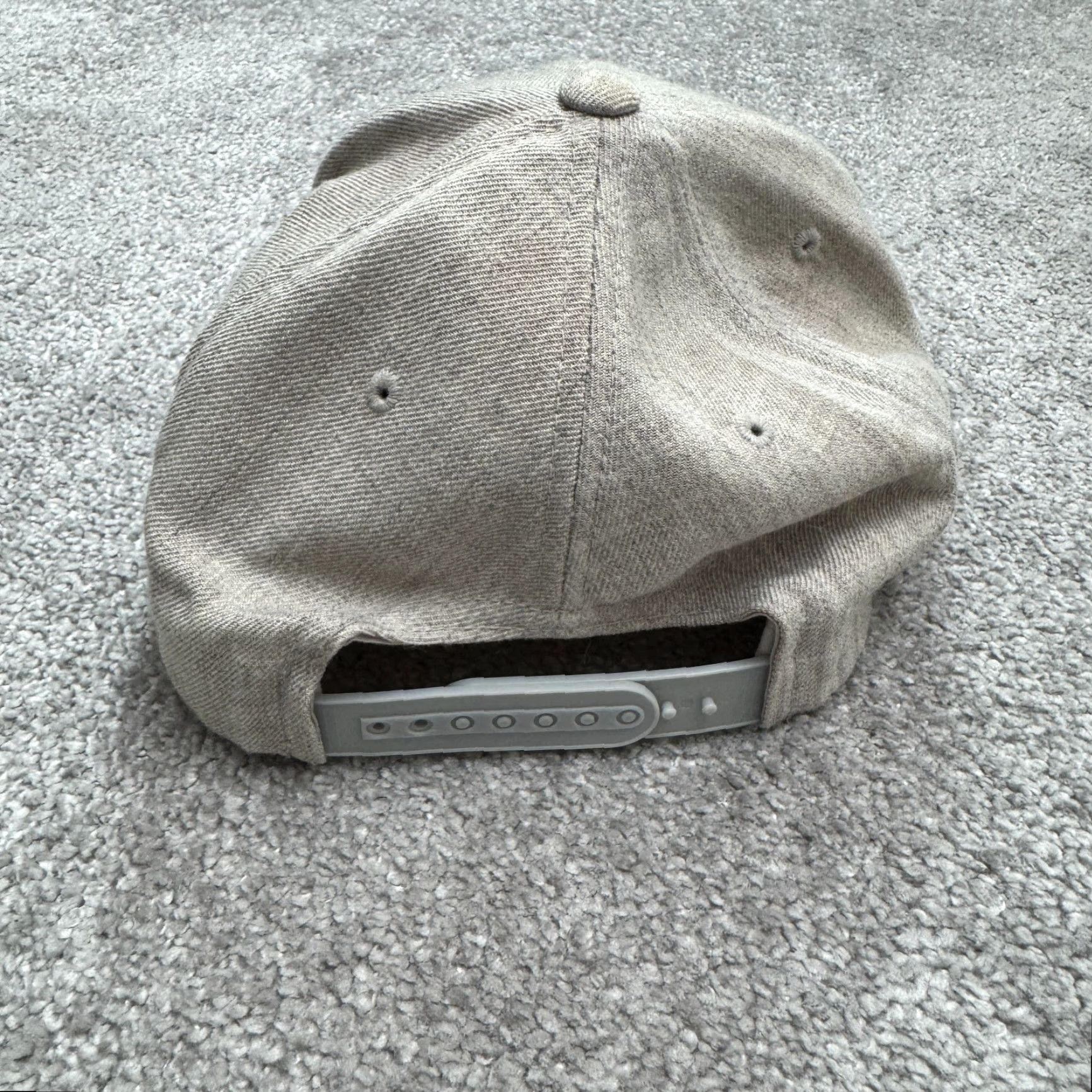 Vintage VINTAGE The Classics Yupoong Snapback Embroidered Bear Hat Cap mens Gray Wool Blend Size ONE SIZE - 5 Thumbnail