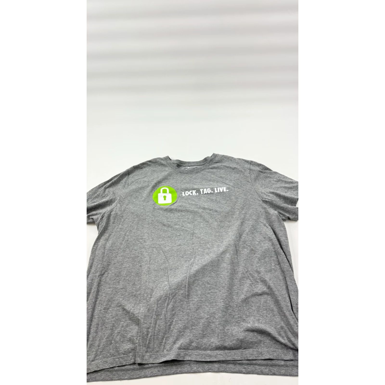 Nike Nike Shirt Mens 3XL Gray Graphic Print Short Sleeve T-Shirt Size US XXL / EU 58 / 5 - 2 Thumbnail