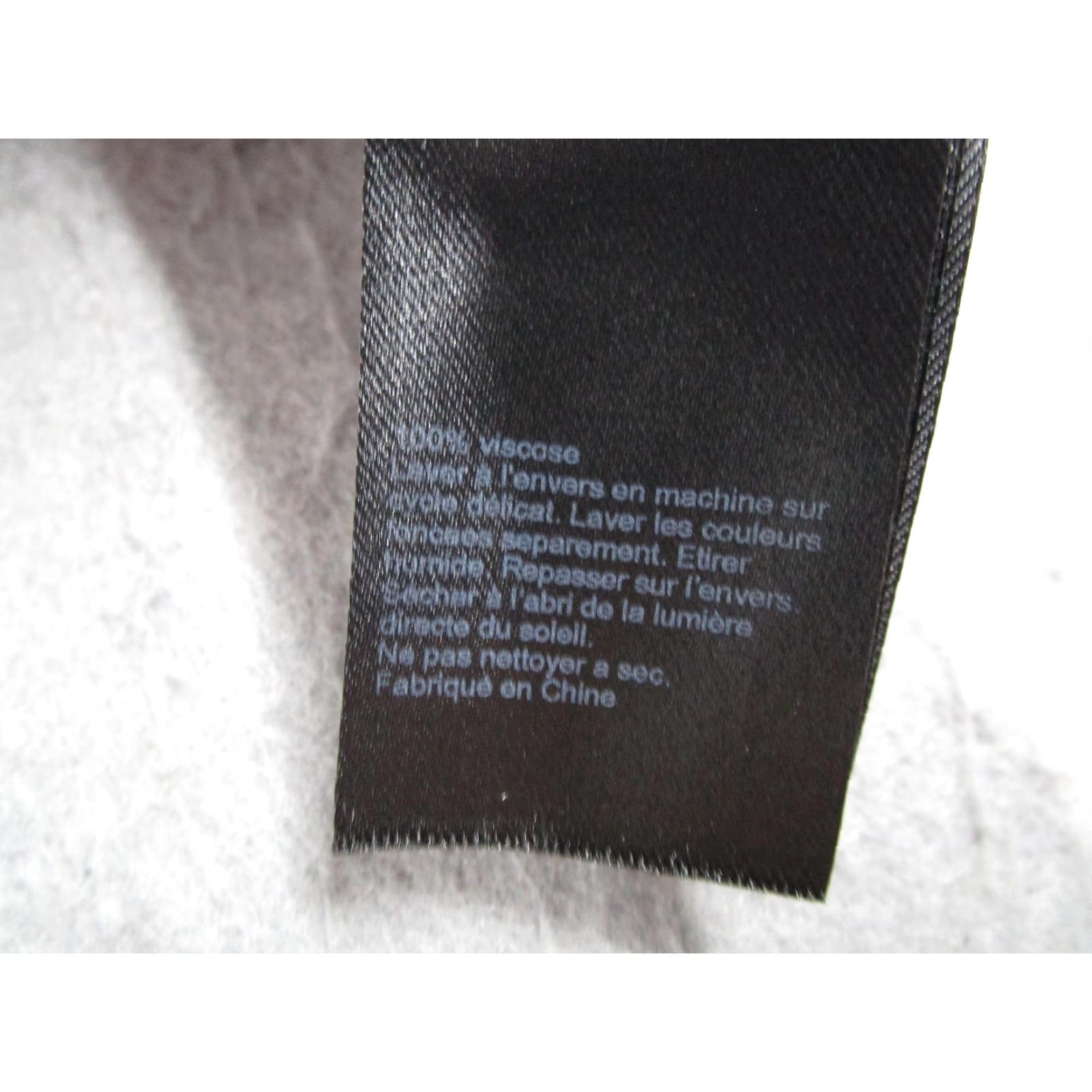 Allsaints VINTAGE AllSaints Shirt Mens Small Black Chokai LS Tiger Print Button Up MS003P Size US S / EU 44-46 / 1 - 4 Thumbnail