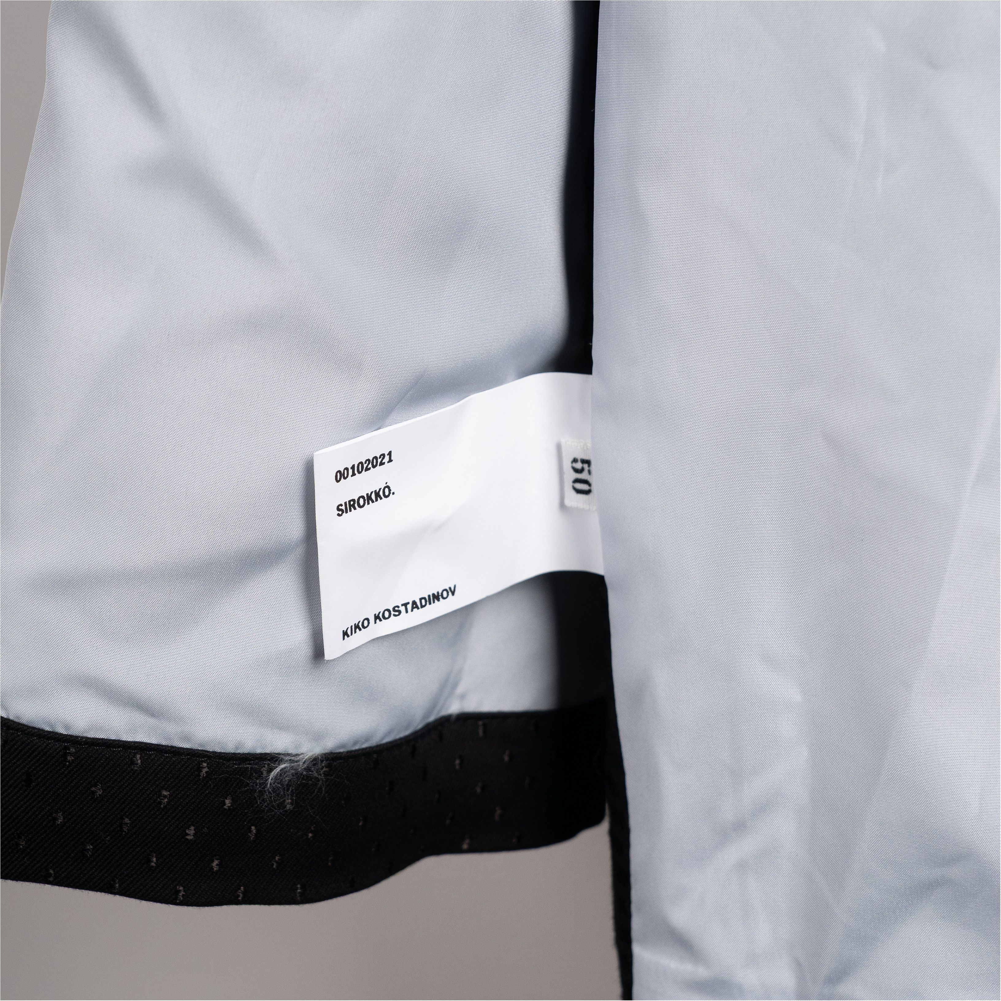 Kiko Kostadinov Kiko Kostadinov SS21 'Hydra' Cut Out Shell Jacket Black Size US L / EU 52-54 / 3 - 14 Thumbnail