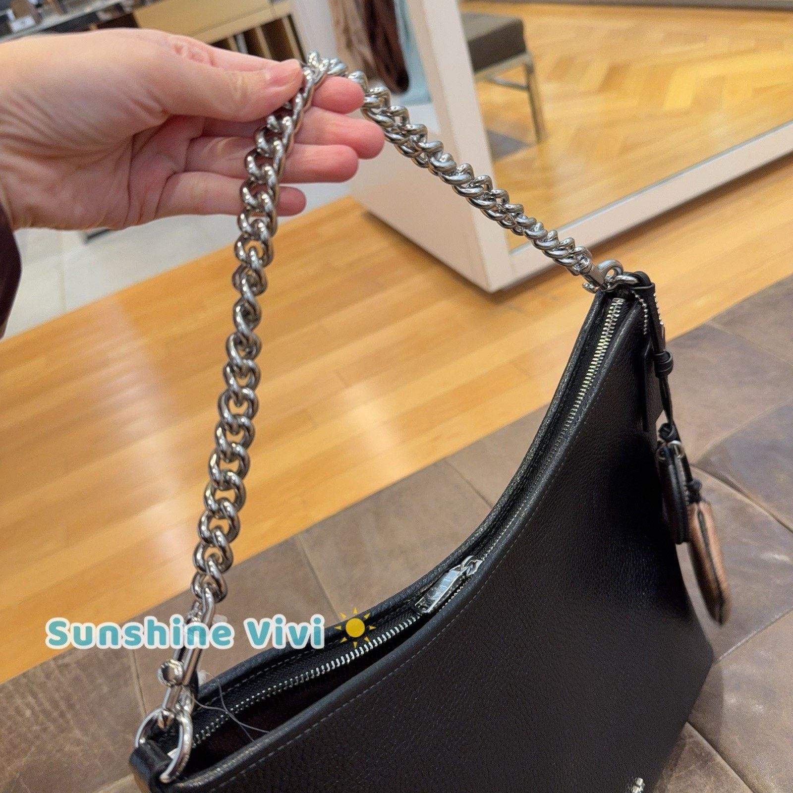 Coach NWT Coach Laurel Large Shoulder Bag Mirror Charm Pouch CBI93 Size ONE SIZE - 5 Thumbnail