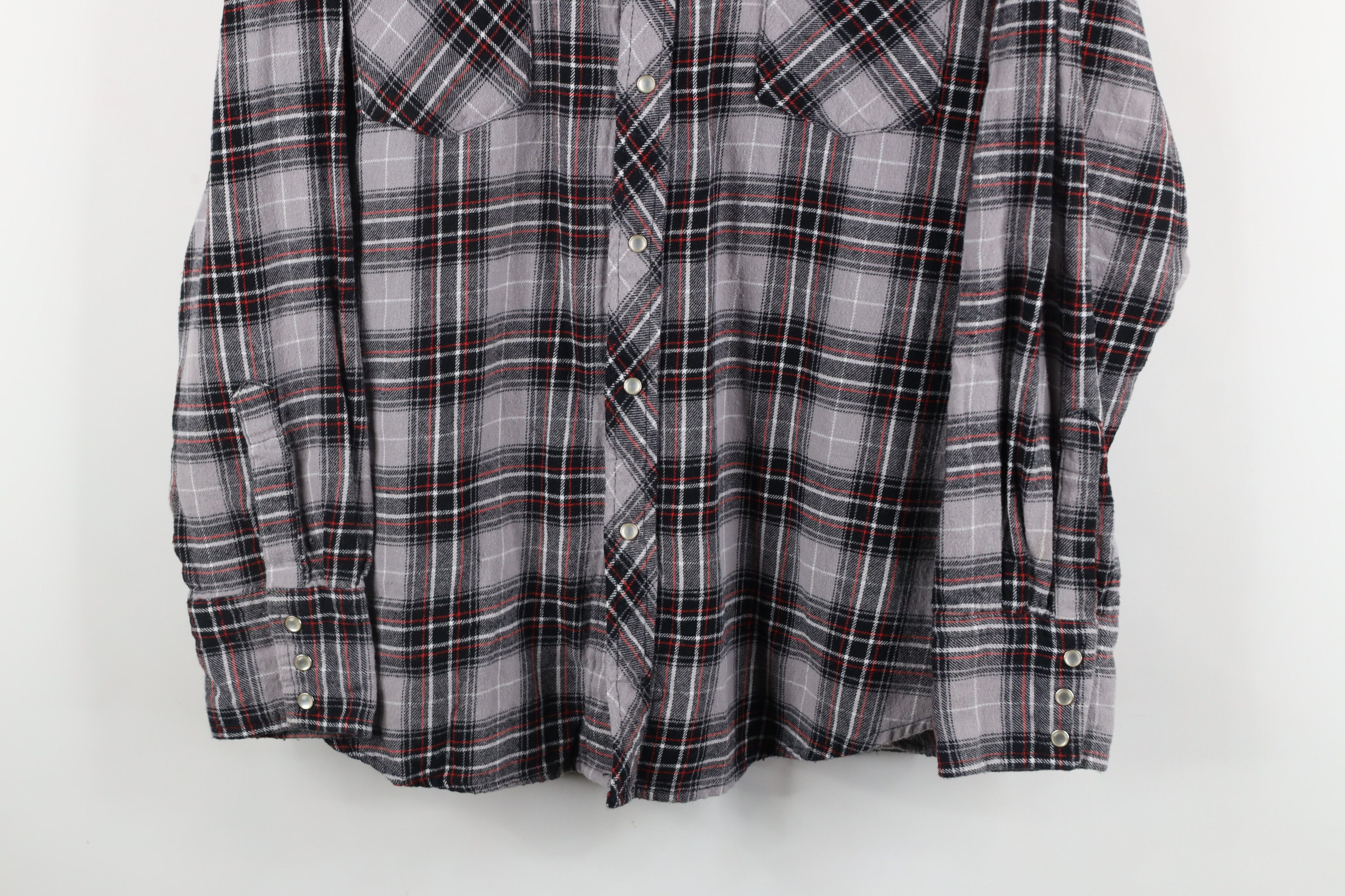 Vintage × Wrangler Vintage Wrangler Western Snap Button Collared Shirt Plaid Size US XL / EU 56 / 4 - 3 Thumbnail