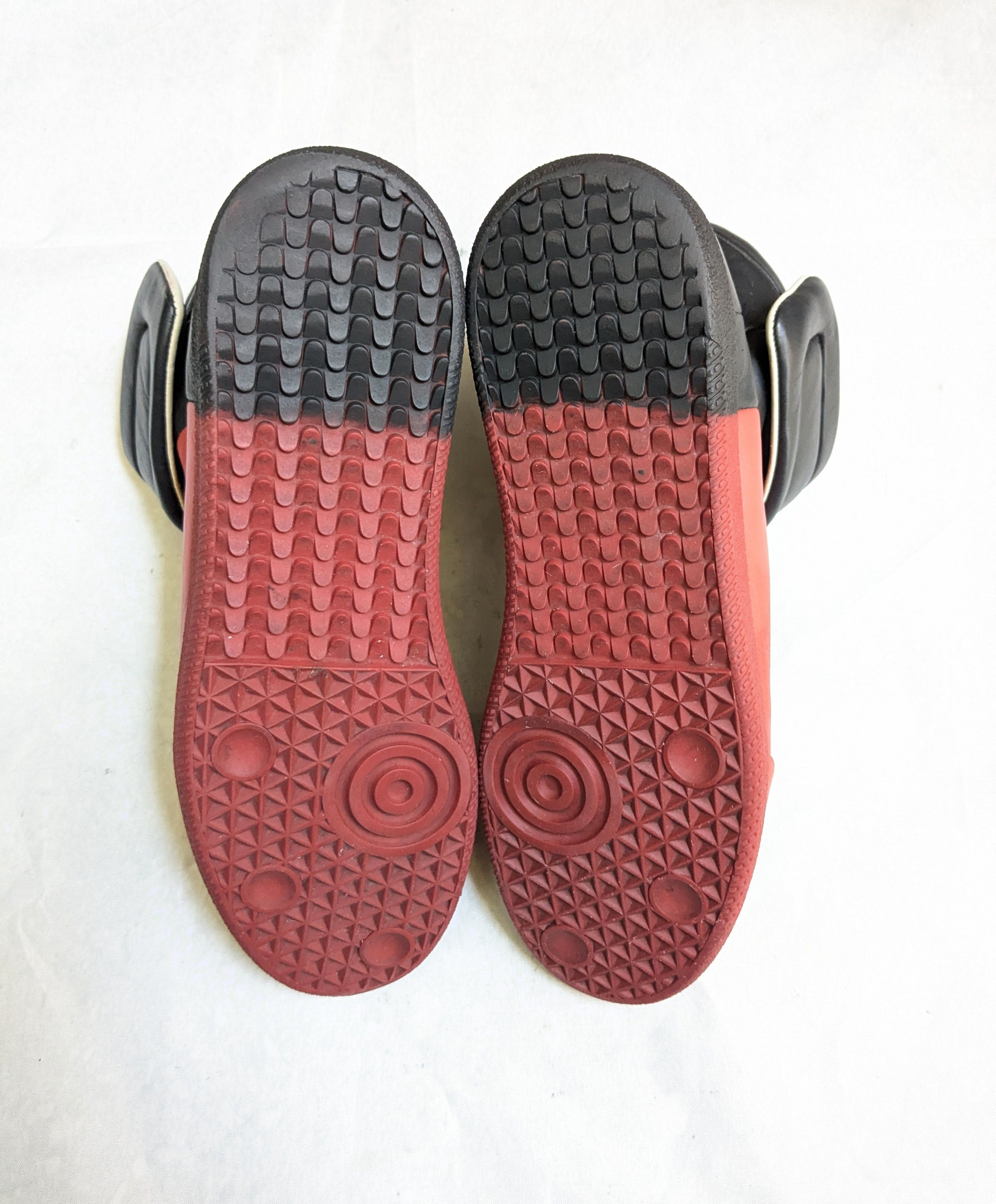 Maison Margiela 44/11-Maison Margiela Future High Sneaker Red/Black Size US 11 / EU 44 - 19 Thumbnail