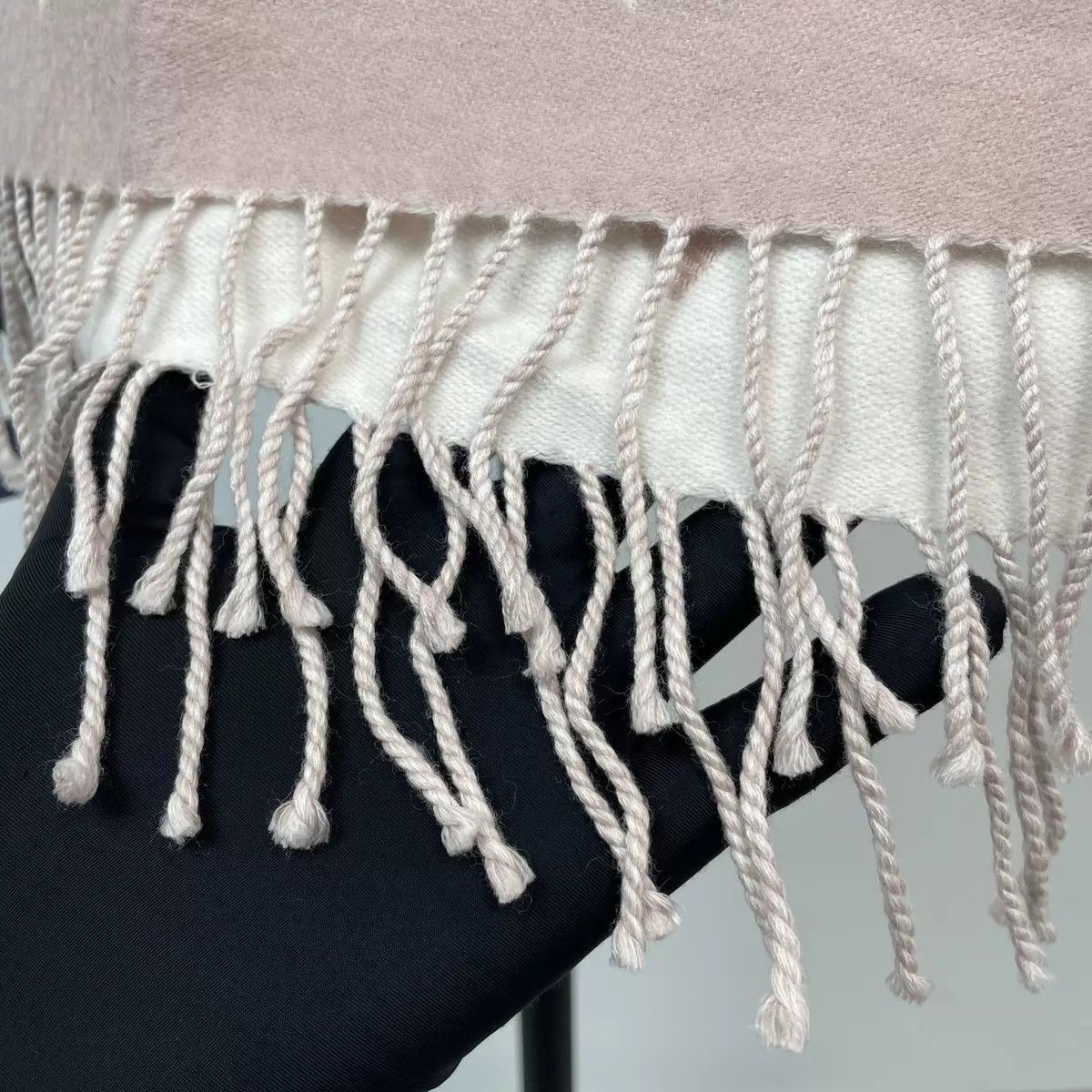 Other Louis Vuitton cashmere scarf 170x34 pink Size ONE SIZE - 9 Thumbnail