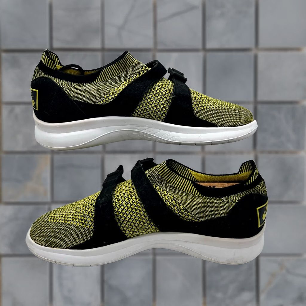 Nike Title: Nike Air Running Shoes Mens 8 Ultra Flyknit Yellow Black Size ONE SIZE - 1 Thumbnail