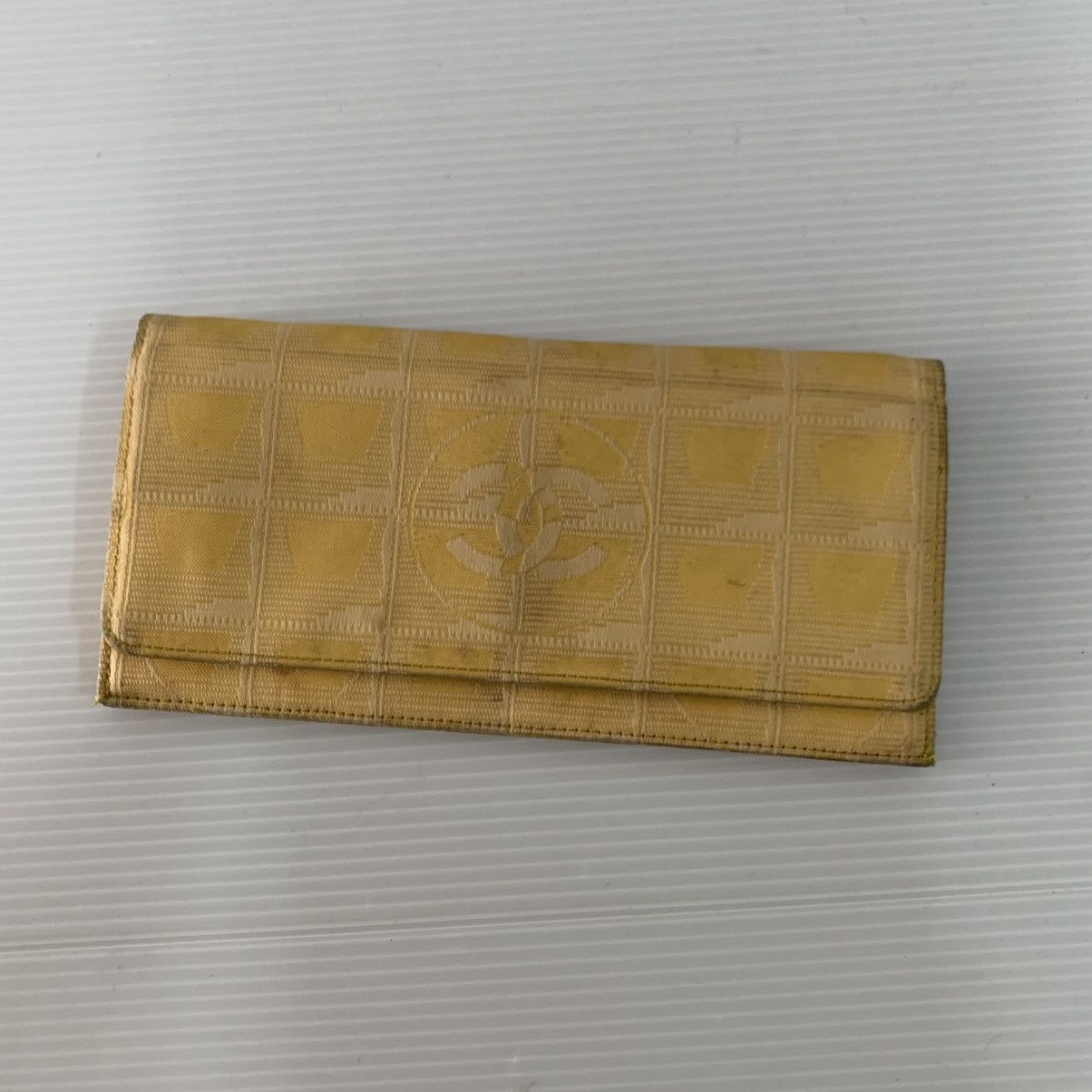 Chanel Chanel Traveline Yellow Long Wallet Size ONE SIZE - 3 Thumbnail