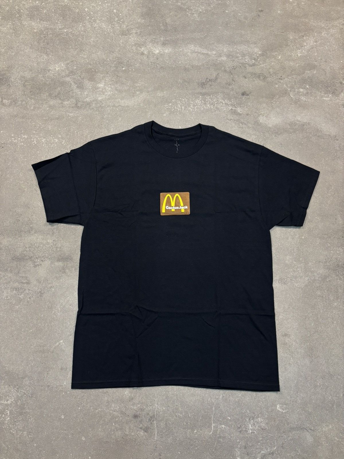 Travis Scott Travis Scott x McDonalds Sesame Inv T-Shir, Black Size US L / EU 52-54 / 3 - 1 Thumbnail