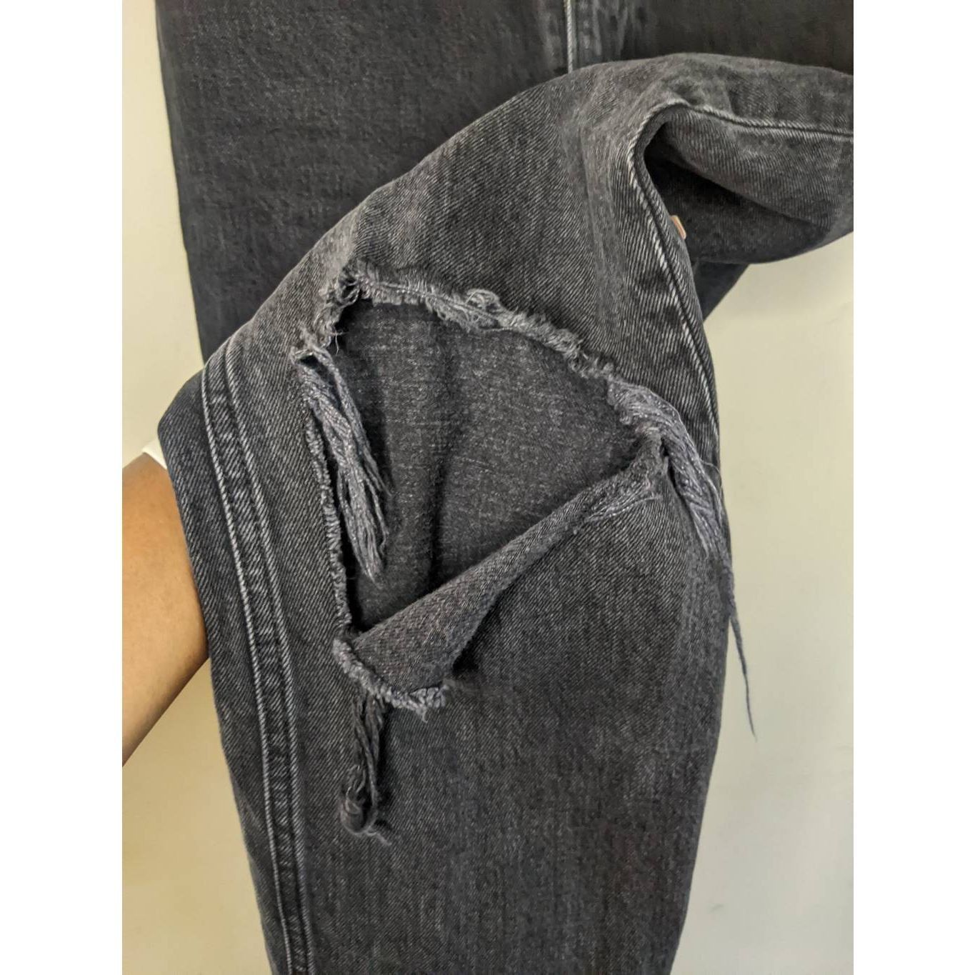 Abercrombie & Fitch Abercrombie & Fitch '90s Straight Ultra High Rise Jeans 26/2 Size 26" / US 2 / IT 38 - 12 Thumbnail