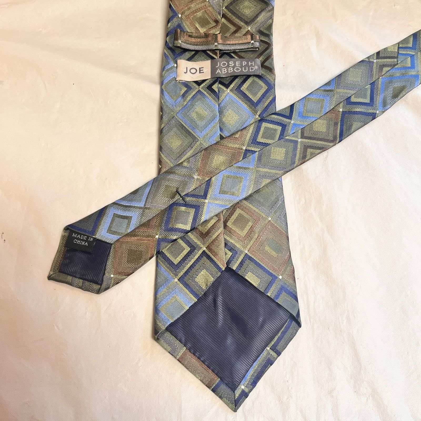 Joseph Abboud Joe Joseph Abboud Geometric Patterned Silk Necktie Size ONE SIZE - 8 Thumbnail