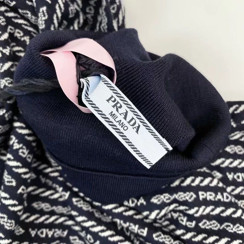 Prada Prada Size38 Full-printed letter Logo high-necked bottom kn Size US XXS / EU 40 - 4 Thumbnail