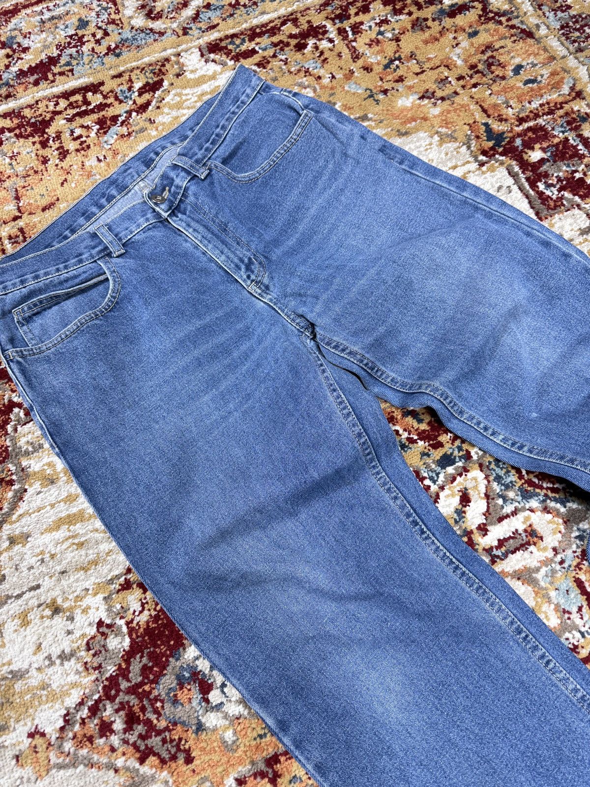 Vintage ᶠᵃⁿᶜʸᵍᵘʸ Vintage Baggy Washed Denim Jeans Wide leg Y2K Size US 33 - 4 Thumbnail