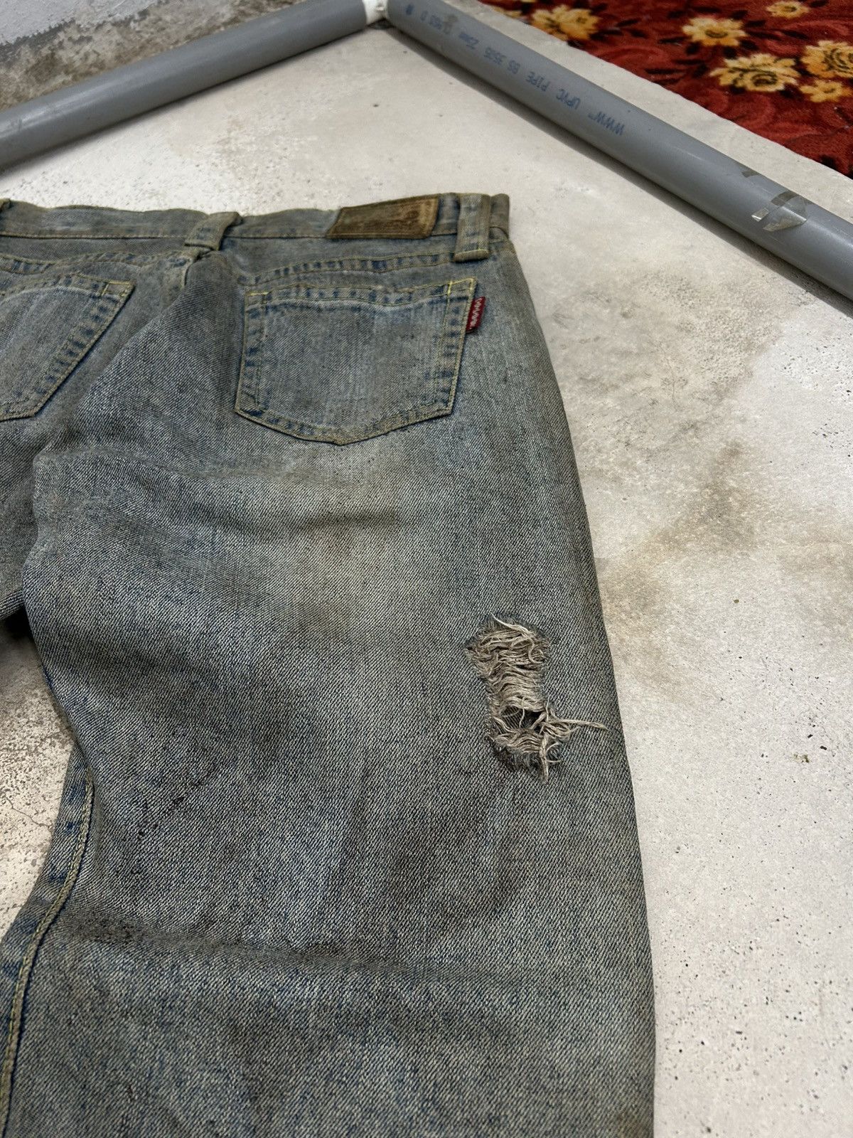 GOSTAR DE FUGA Co and Lu Japan Unisex Dirty Mud Washed Distressed Worn Size US 28 / EU 44 - 19 Thumbnail