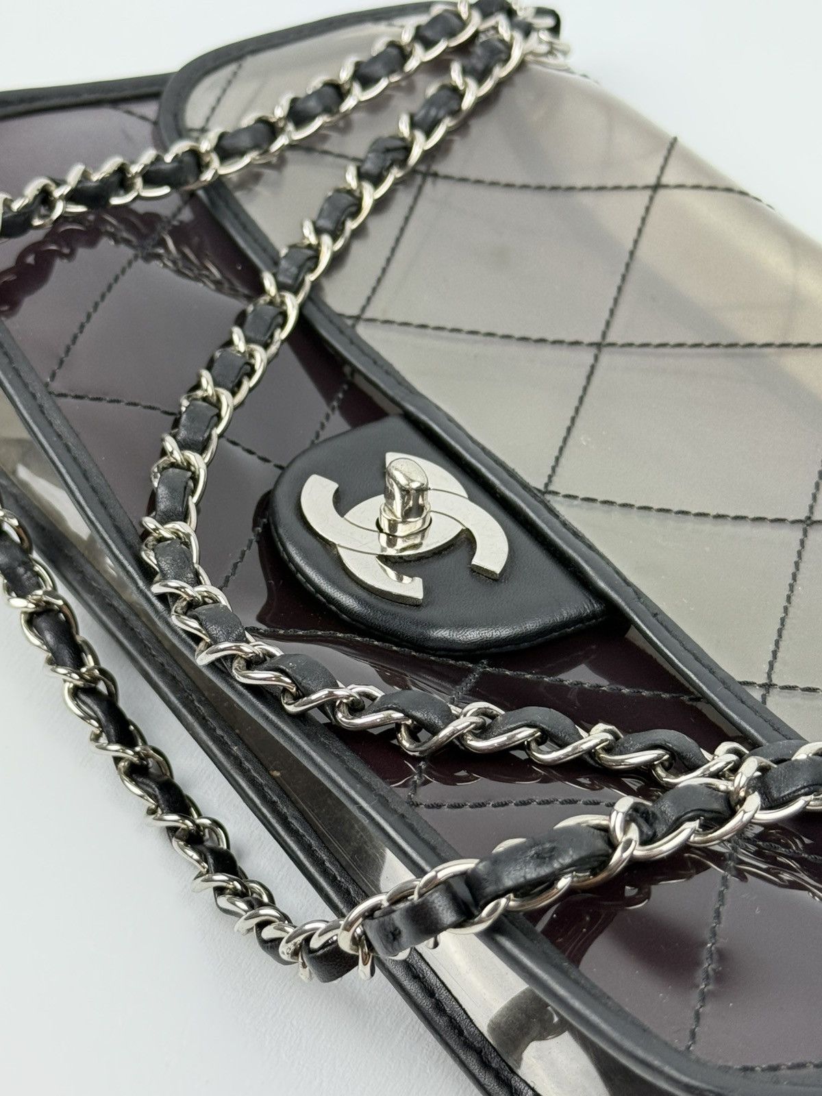 Chanel Chanel - 2006 - RARE - Transparent - Ombre - Flap Size ONE SIZE - 21 Thumbnail
