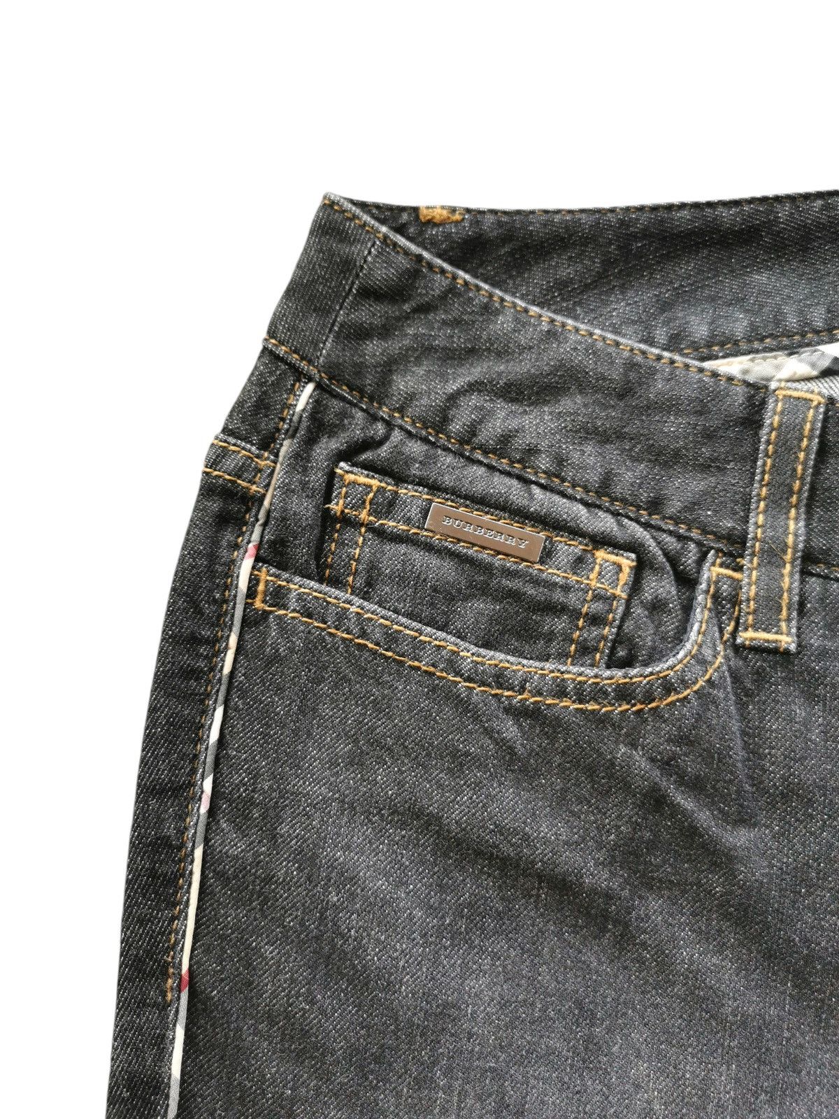 Burberry Vintage Burberry Flare Jeans Size 30" / US 8 / IT 44 - 5 Thumbnail
