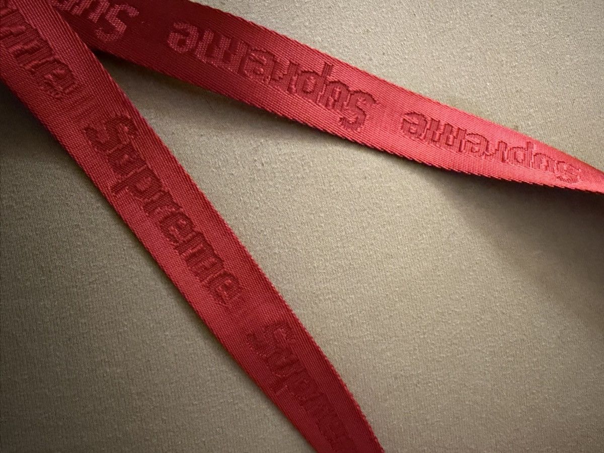 Supreme Red Supreme Lanyard Size ONE SIZE - 2 Thumbnail