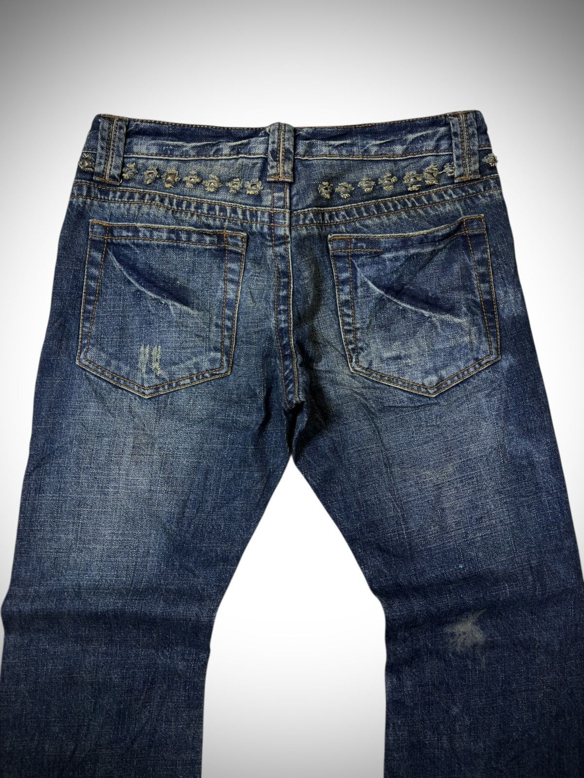 Japanese Brand 2000’s BEAST - Distressed Studded Flared Japanese Jeans Size US 29 - 7 Thumbnail