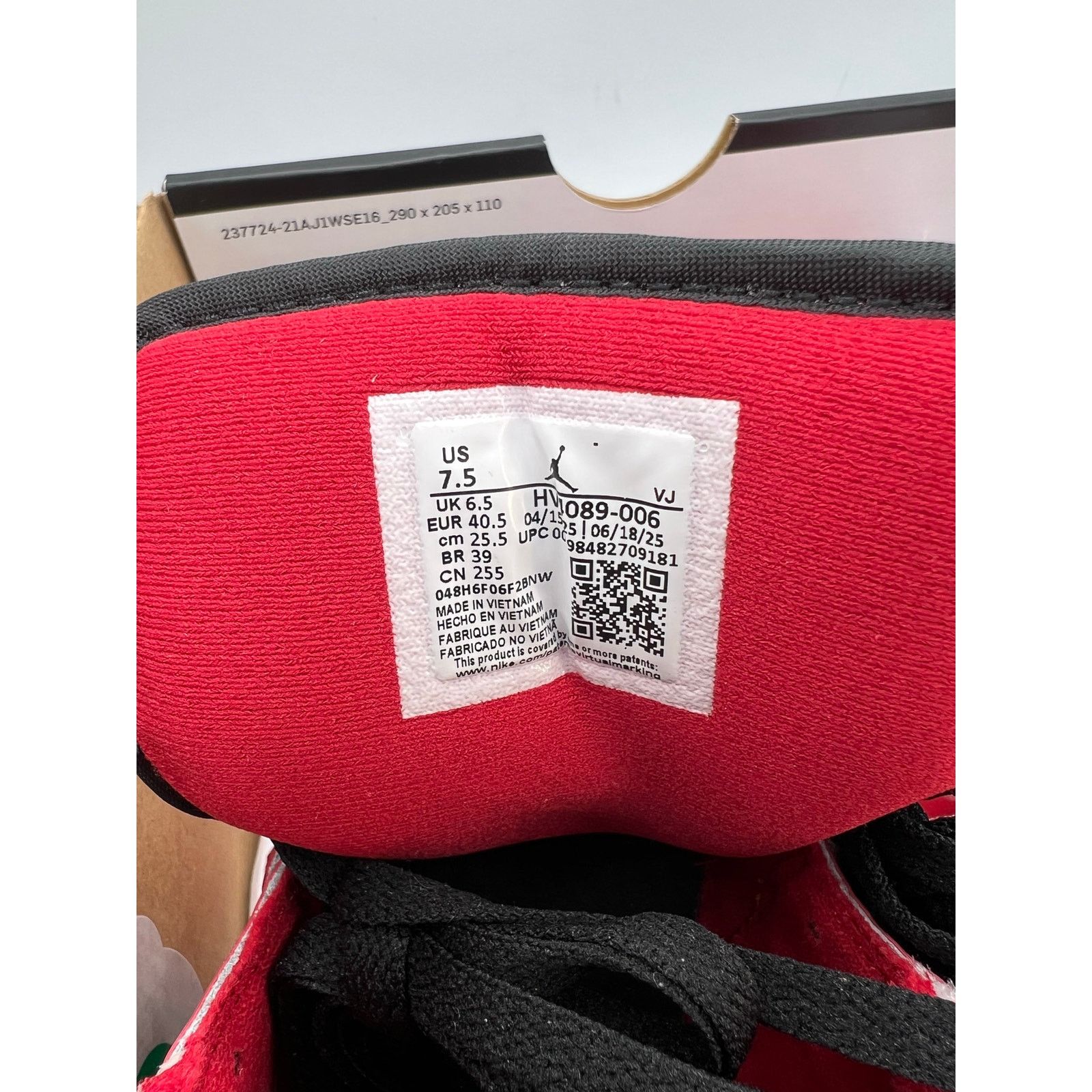 Jordan Brand Air Jordan 1 Low “Patent Varisty Red Black” size 7.5 men’s Size US 7.5 / EU 40-41 - 6 Thumbnail