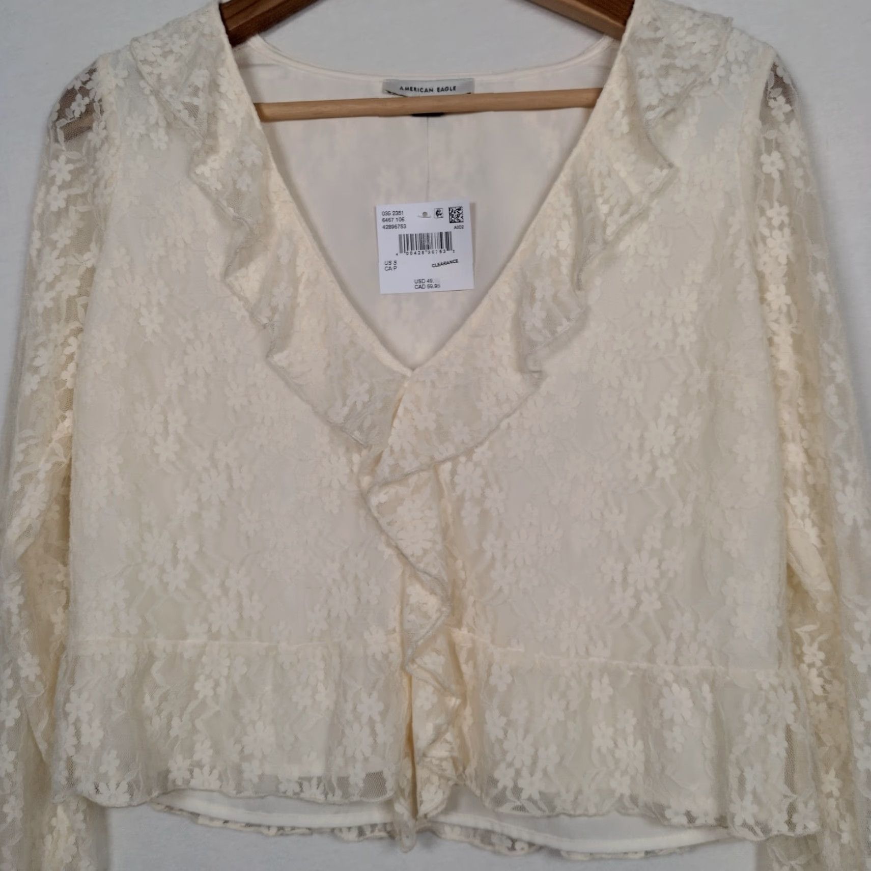 American Eagle Outfitters VINTAGE American Eagle Fairy Crop Blouse Women Small Lace Ruffled Floral Sheer Bell Sleeve Vintage Renaissance Spring Summer Fall Size S / US 4 / IT 40 - 2 Thumbnail