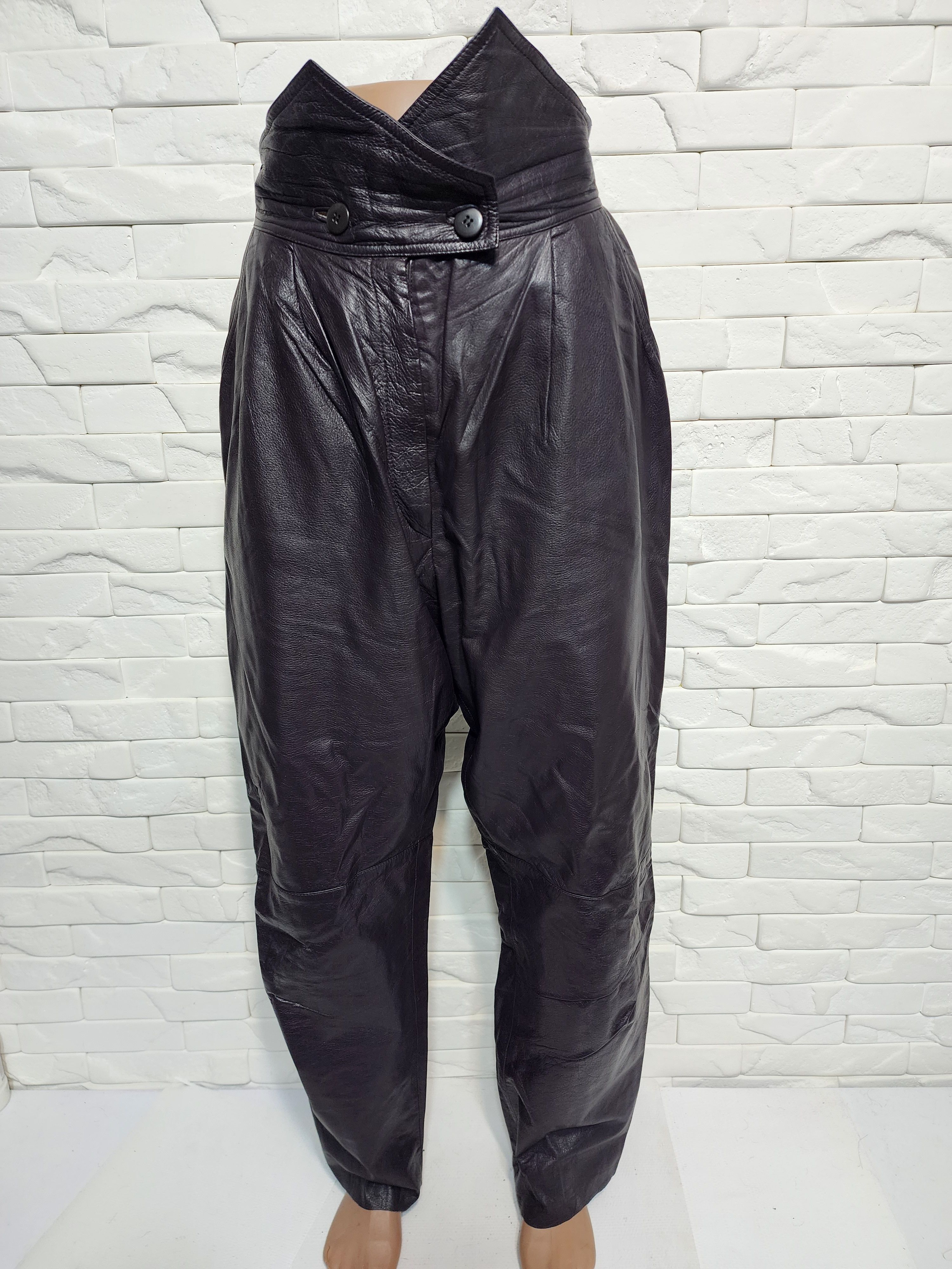 Other Black Genuine Leather Pants, Fitted Style Size 30" / US 8 / IT 44 - 1 Thumbnail